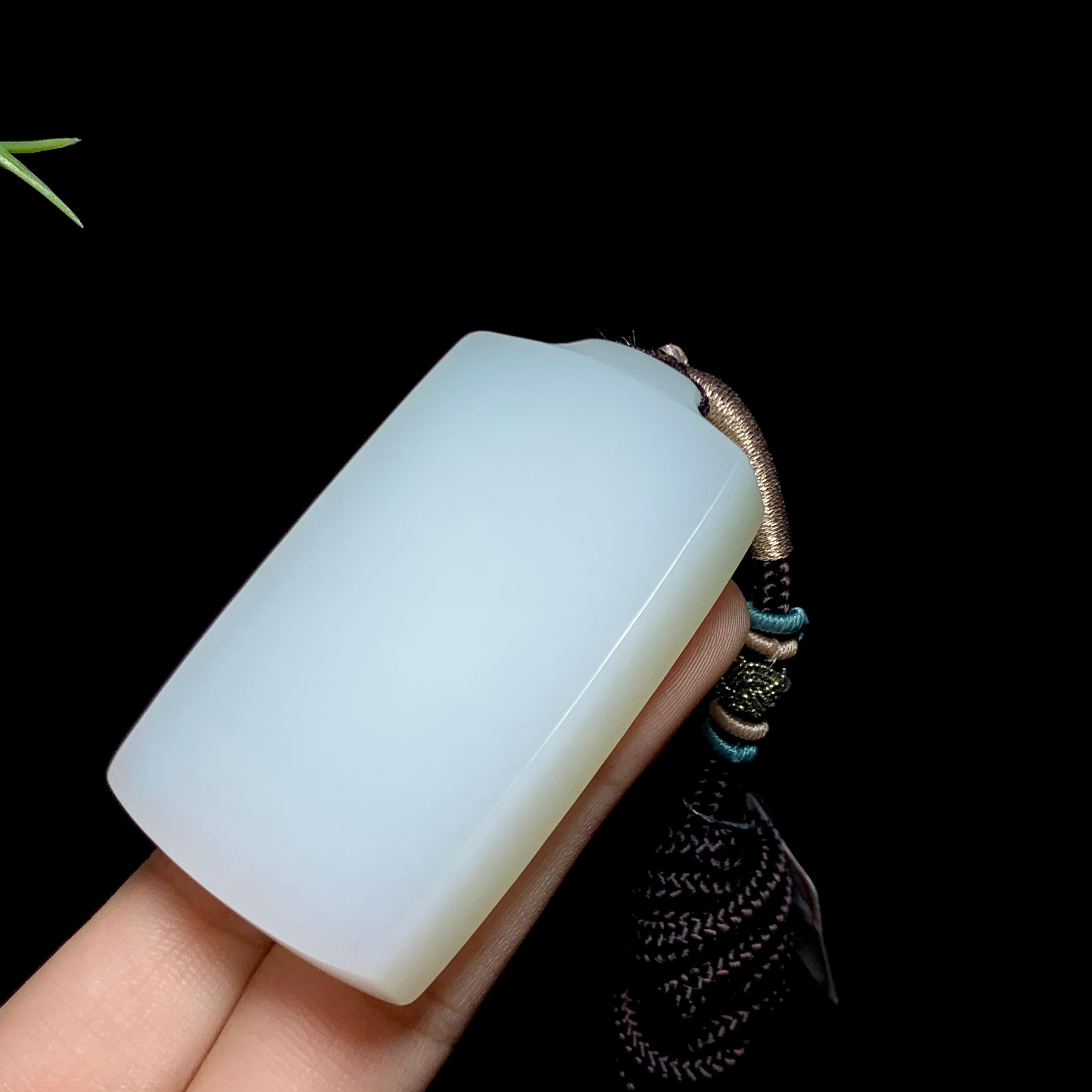 和田羊脂白玉无事牌（59.5g）