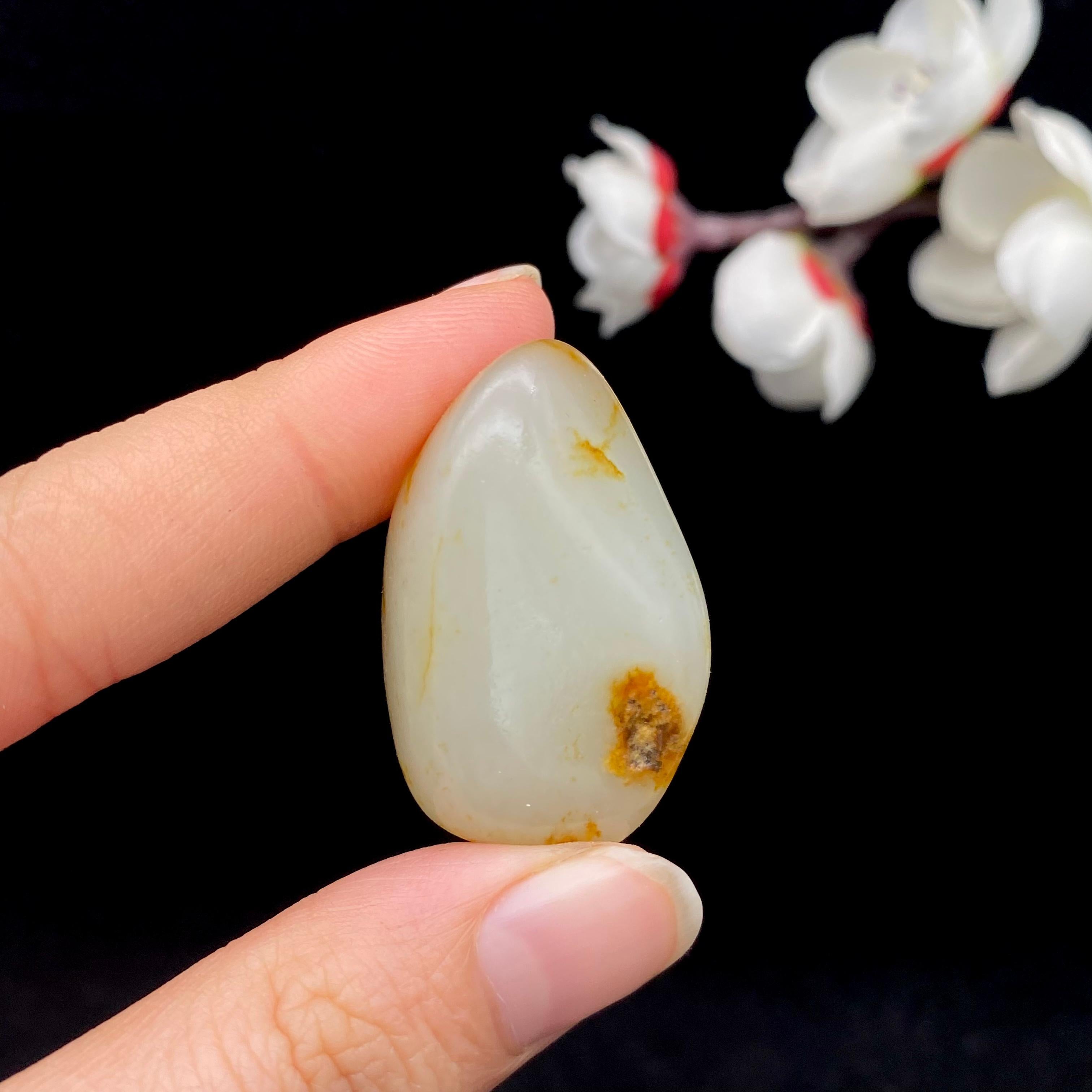 和田玉洒金皮籽料（17.8g）