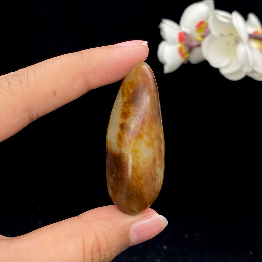 和田玉聚黄皮籽料挂件（22.7g）