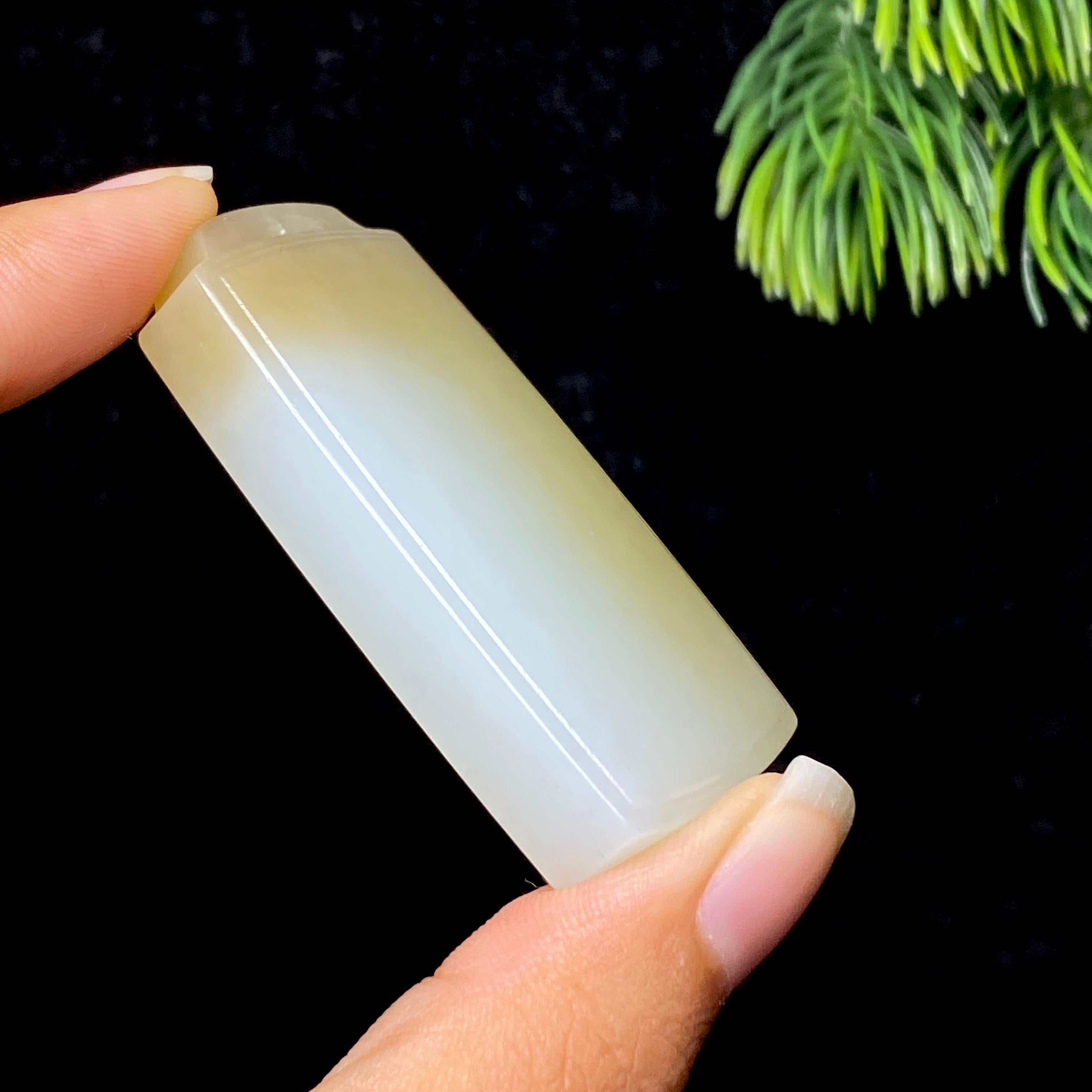和田玉糖白无事牌（34.8g）