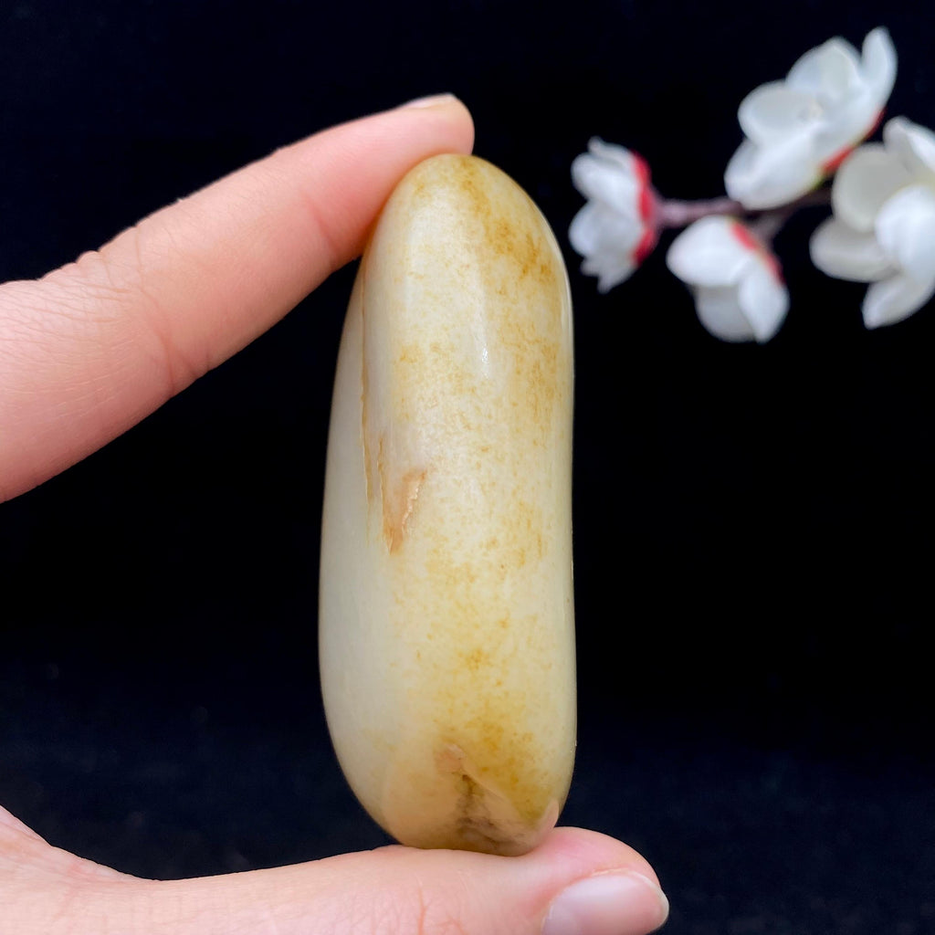 和田玉洒金皮籽料手把件（112.5g）
