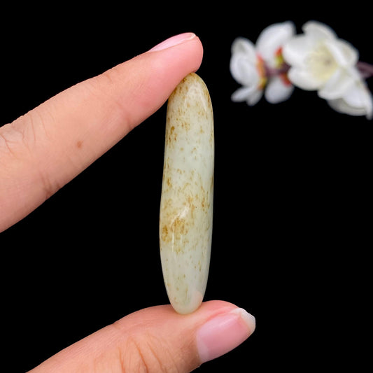 和田玉洒金皮籽料挂件（19.2g）