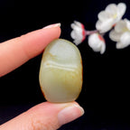 和田玉聚红皮籽料挂件（27.7g）