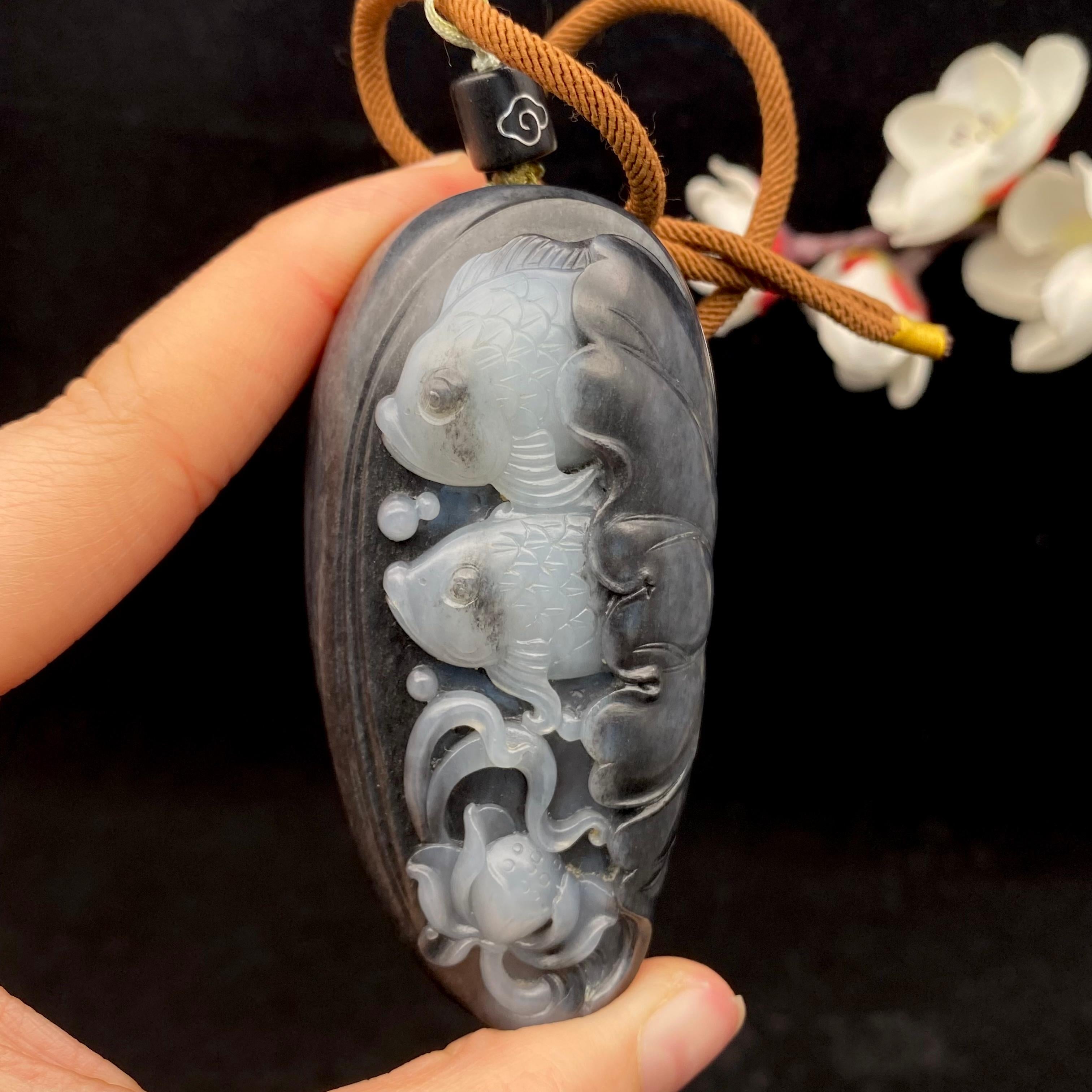 和田玉青花籽料【连年有鱼】（129.5g）