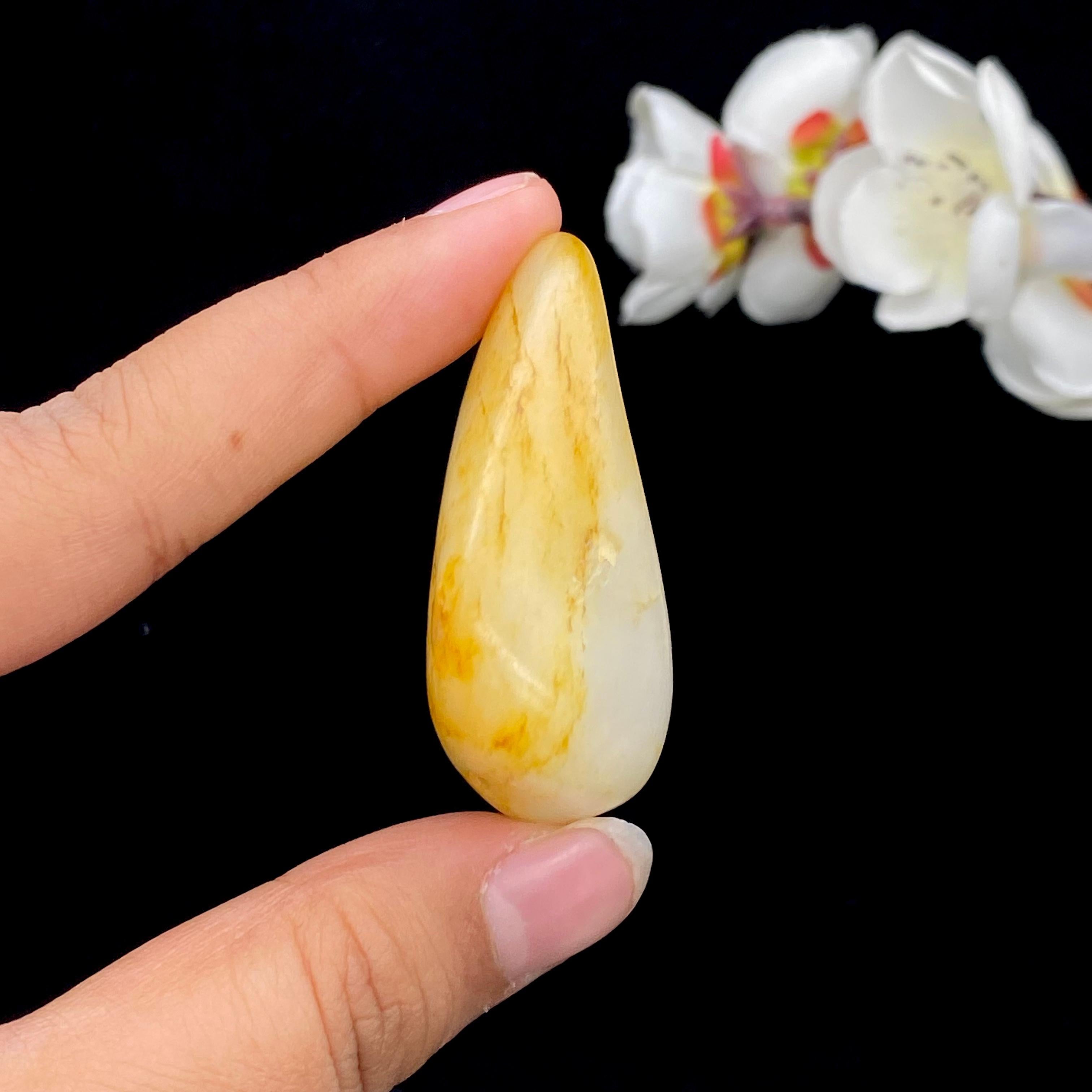 和田玉黄皮籽料原石（41.4g）