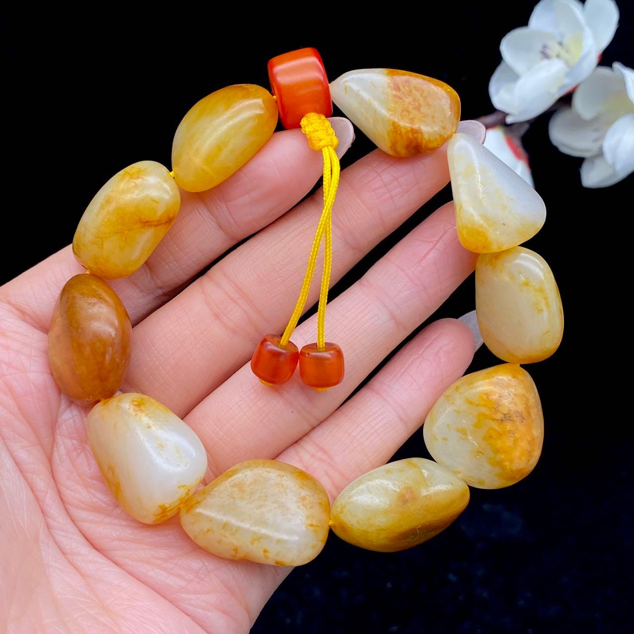 和田玉洒金皮【精品手串】（68.3g）