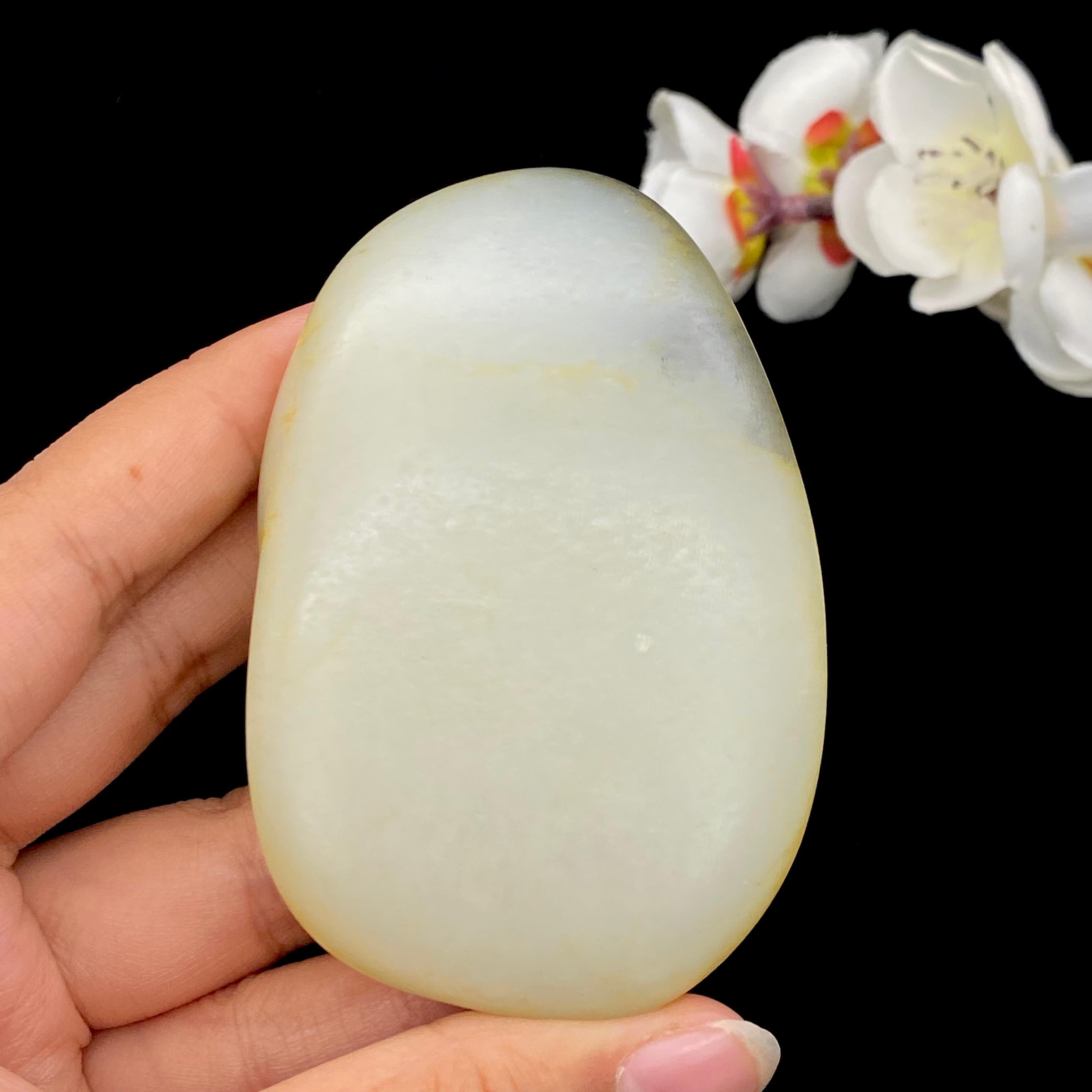 和田玉洒金皮青花籽料手把件（194.8g）
