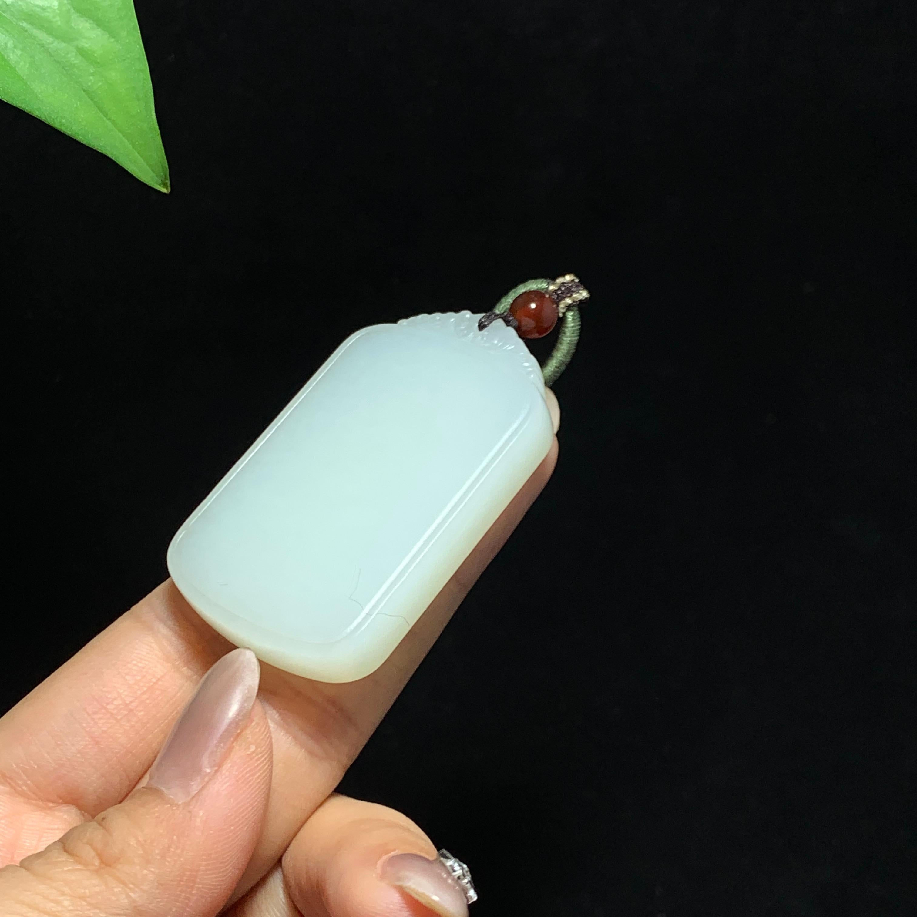 和田山料白玉无事牌（35.7g）
