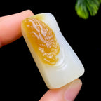 和田玉且末金山糖白龙行天下（26.4g）