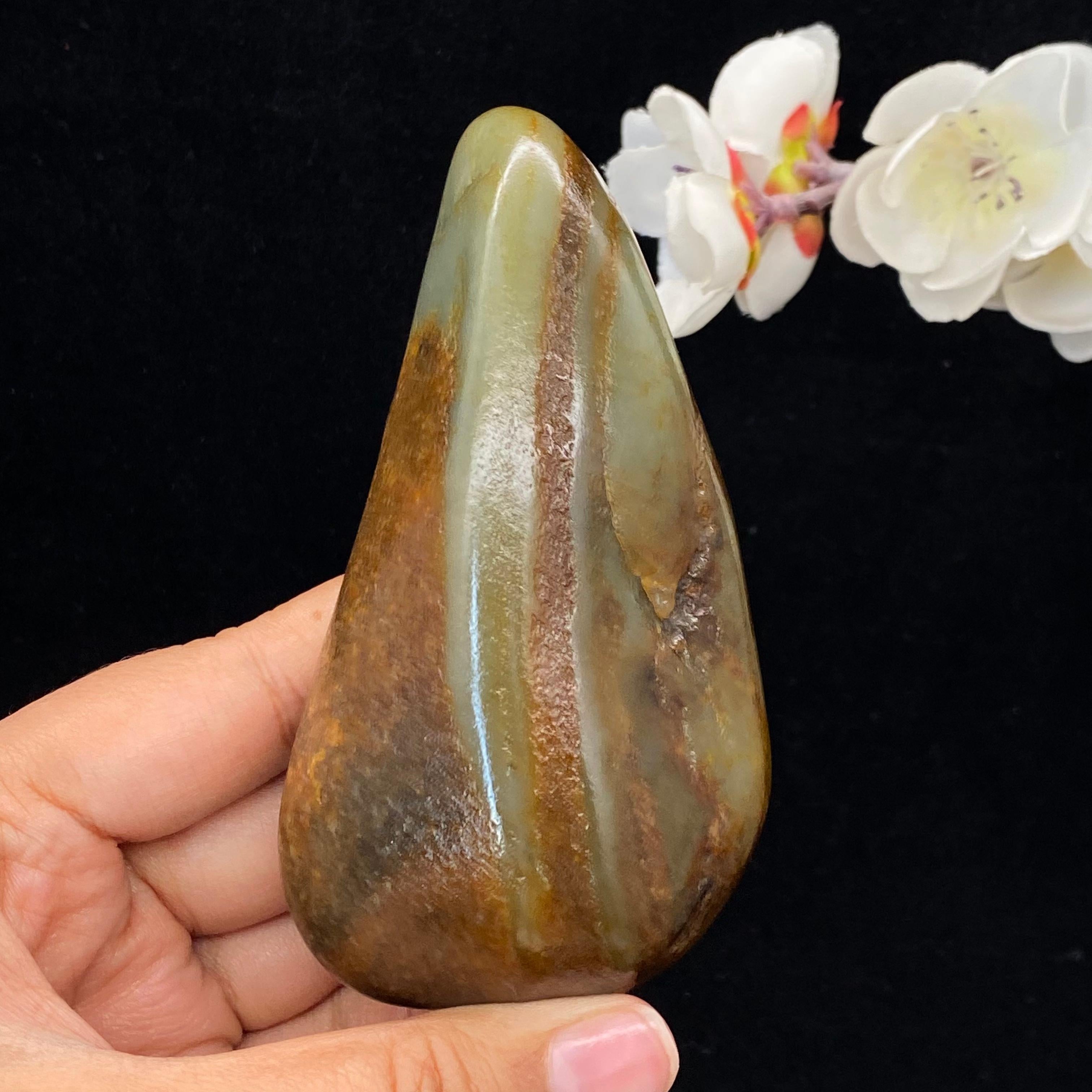 和田玉聚黄皮籽料（293g）