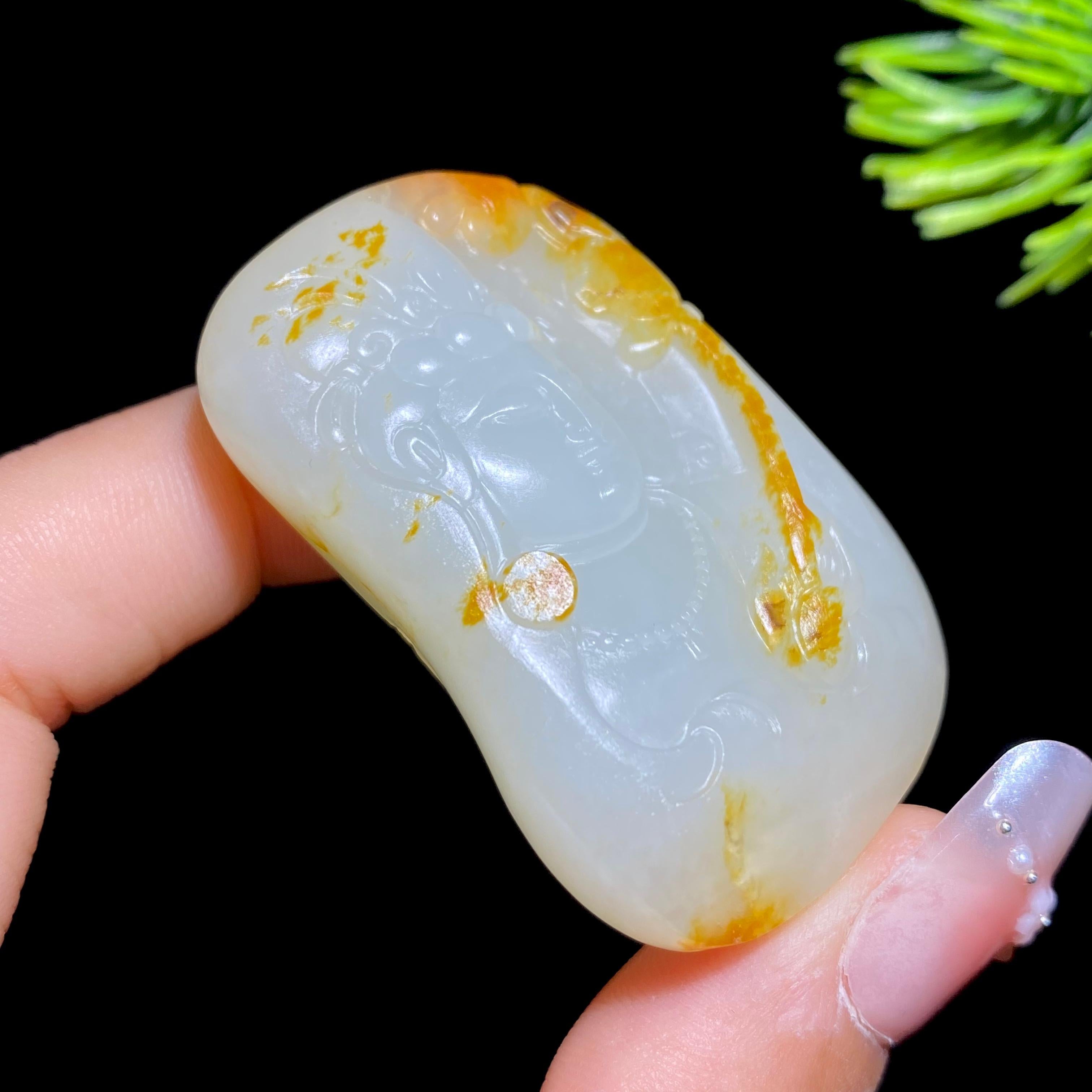和田玉籽料观音（39.2g）