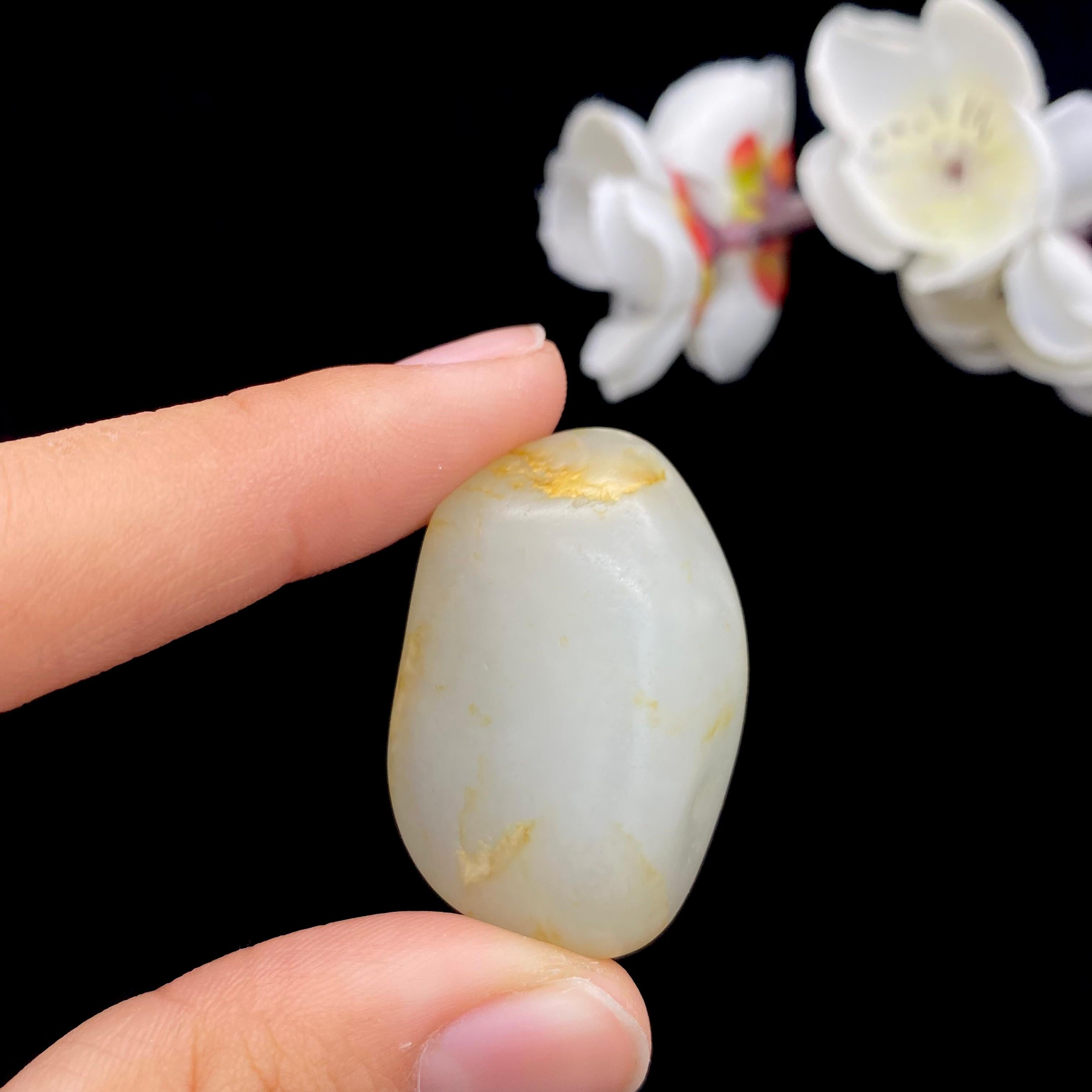 和田玉洒金皮籽料原石（27.5g）