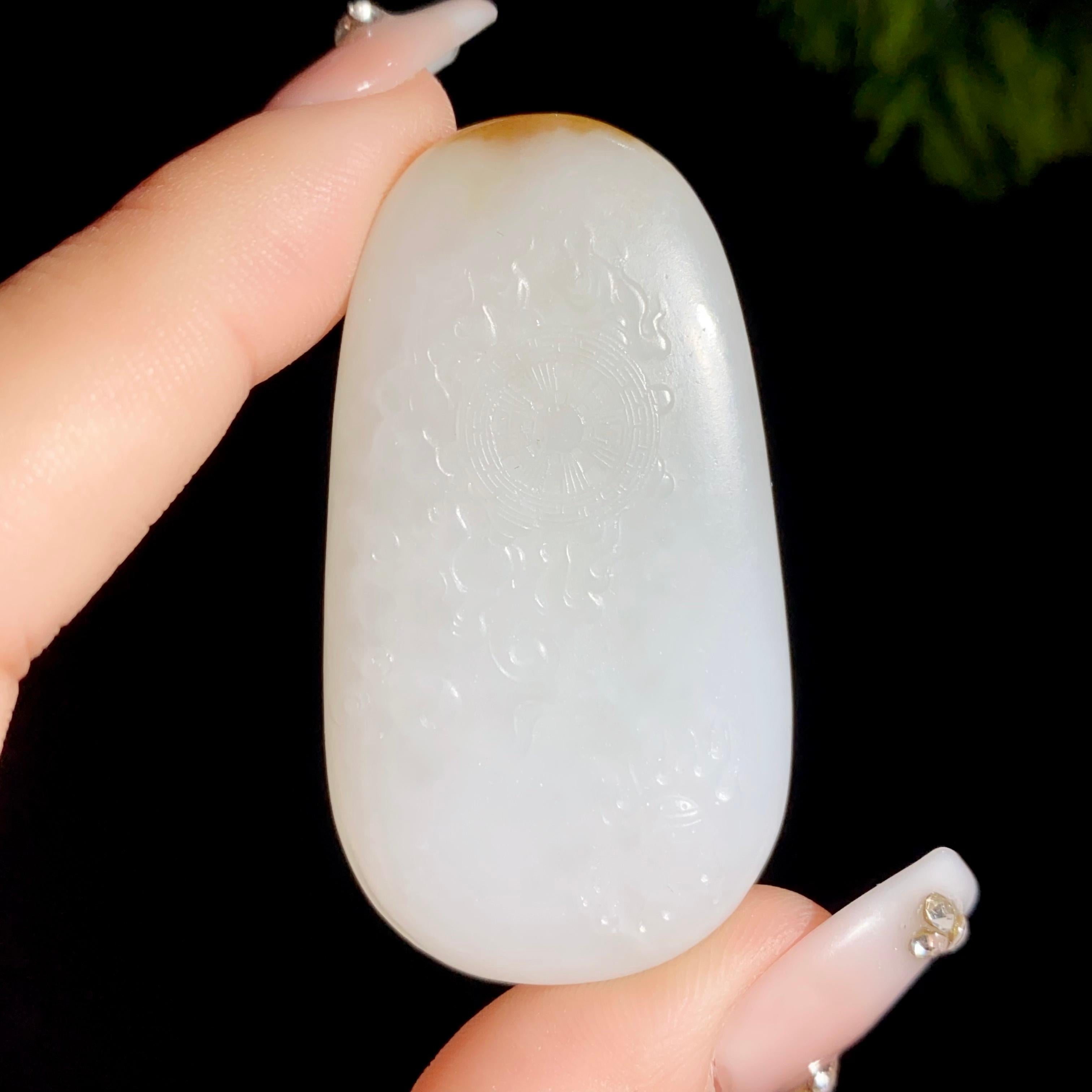和田玉糖白观音（32.9g）