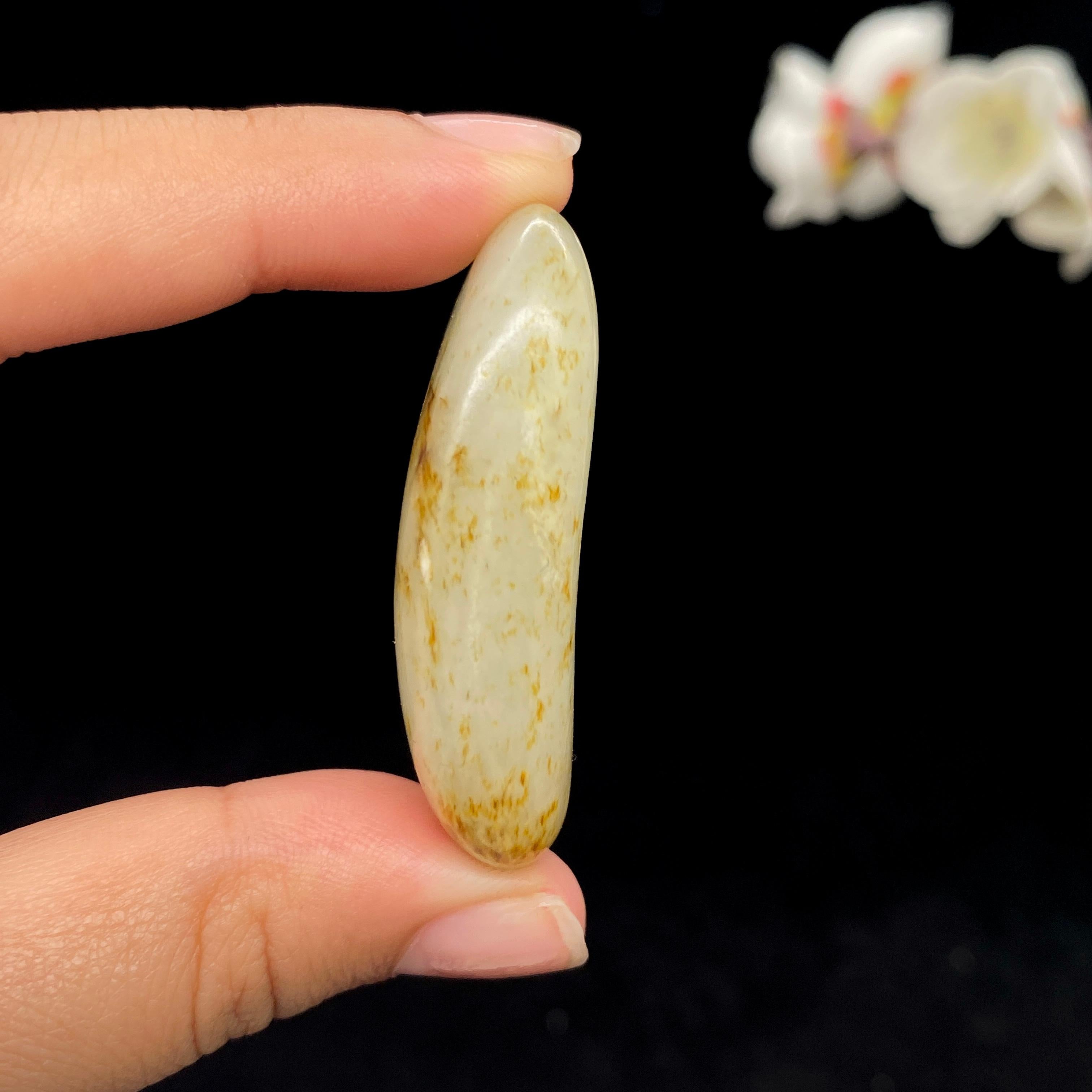 和田玉洒金皮籽料挂件（26.2g）