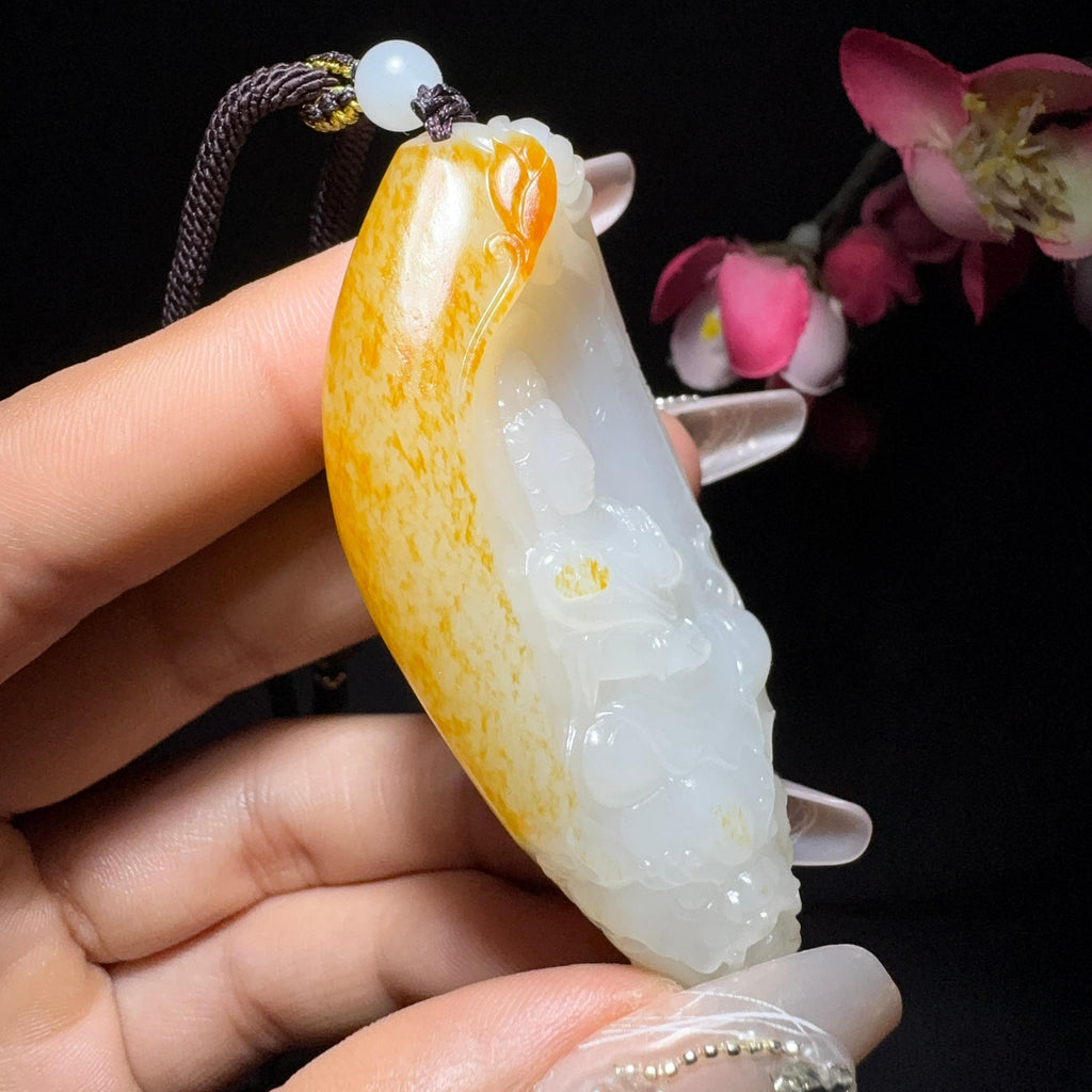 和田玉籽料挂件御龙观音（58.3g）