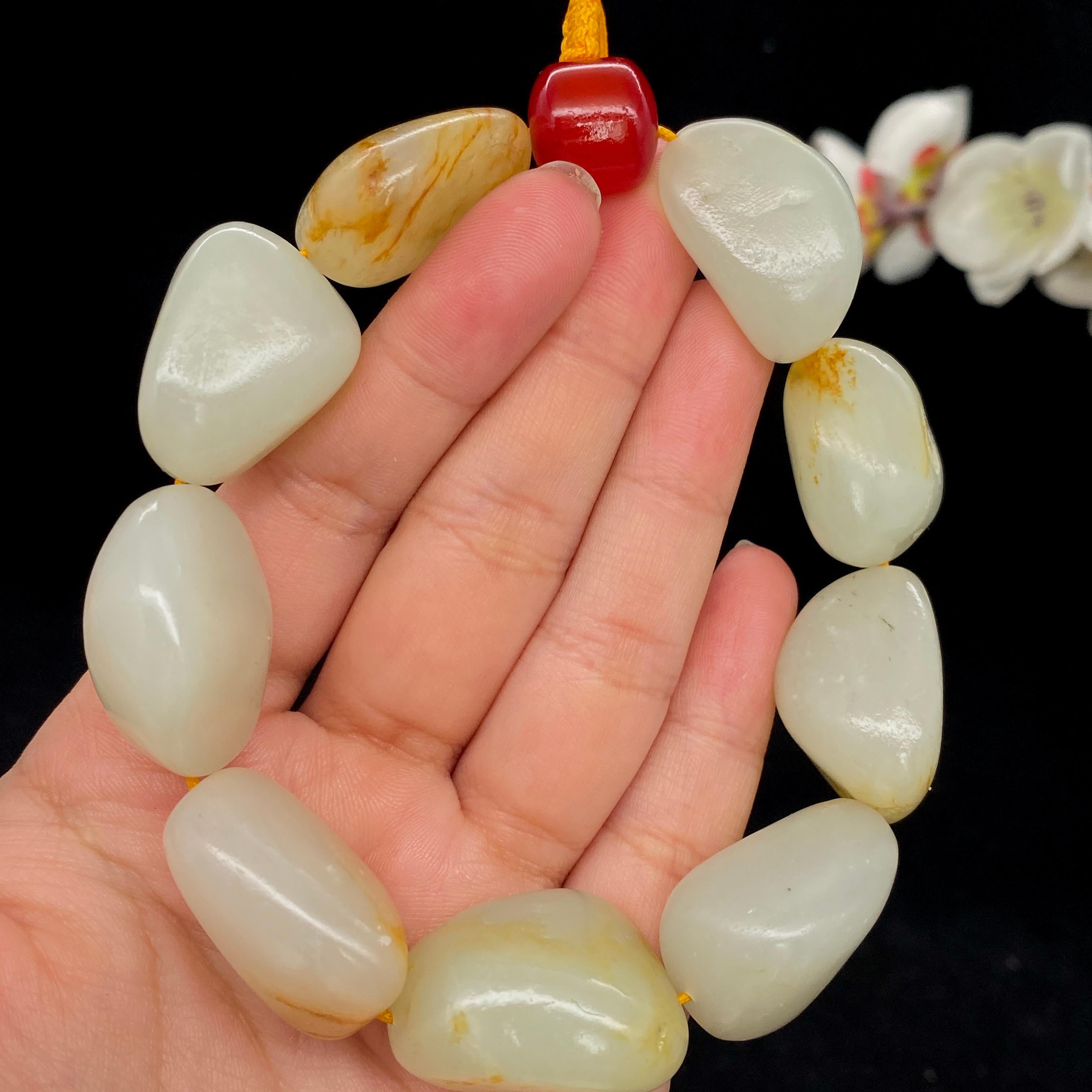 和田玉洒金皮籽料【精品手串】（119.2g）