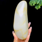 和田玉洒金皮籽料手把件（377.03g）