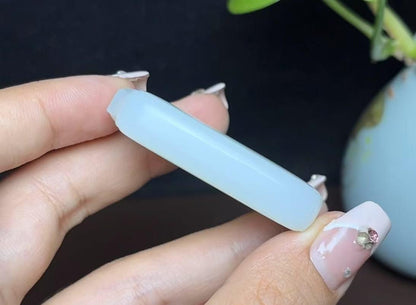 和田羊脂玉平安无事牌（40.7g）