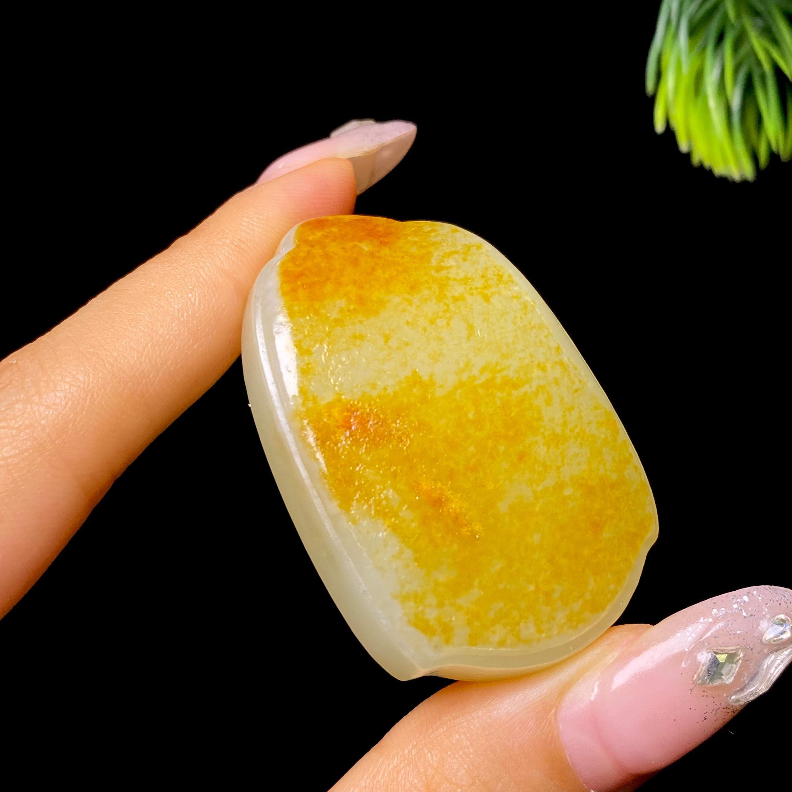 和田玉籽料无事牌（40.1g）