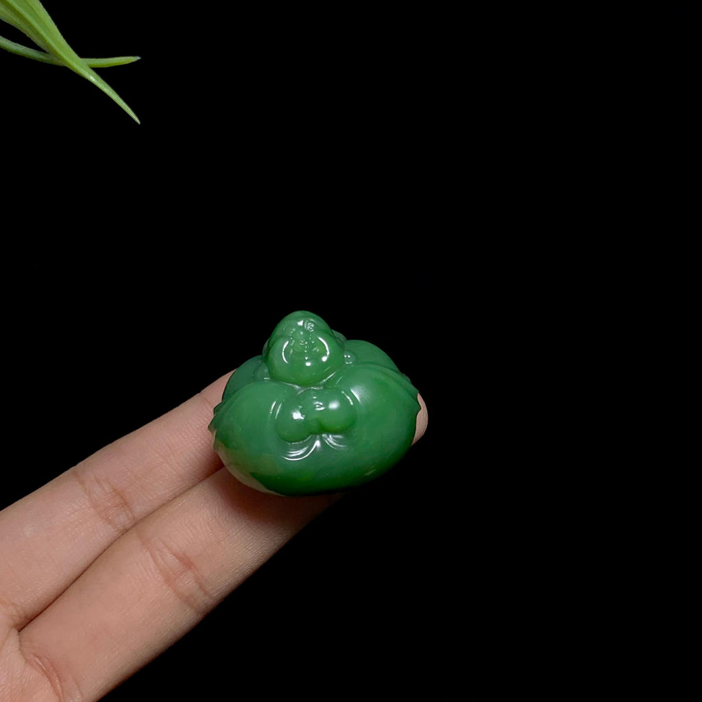 和田碧玉辣阳绿佛公挂件（24.7g）