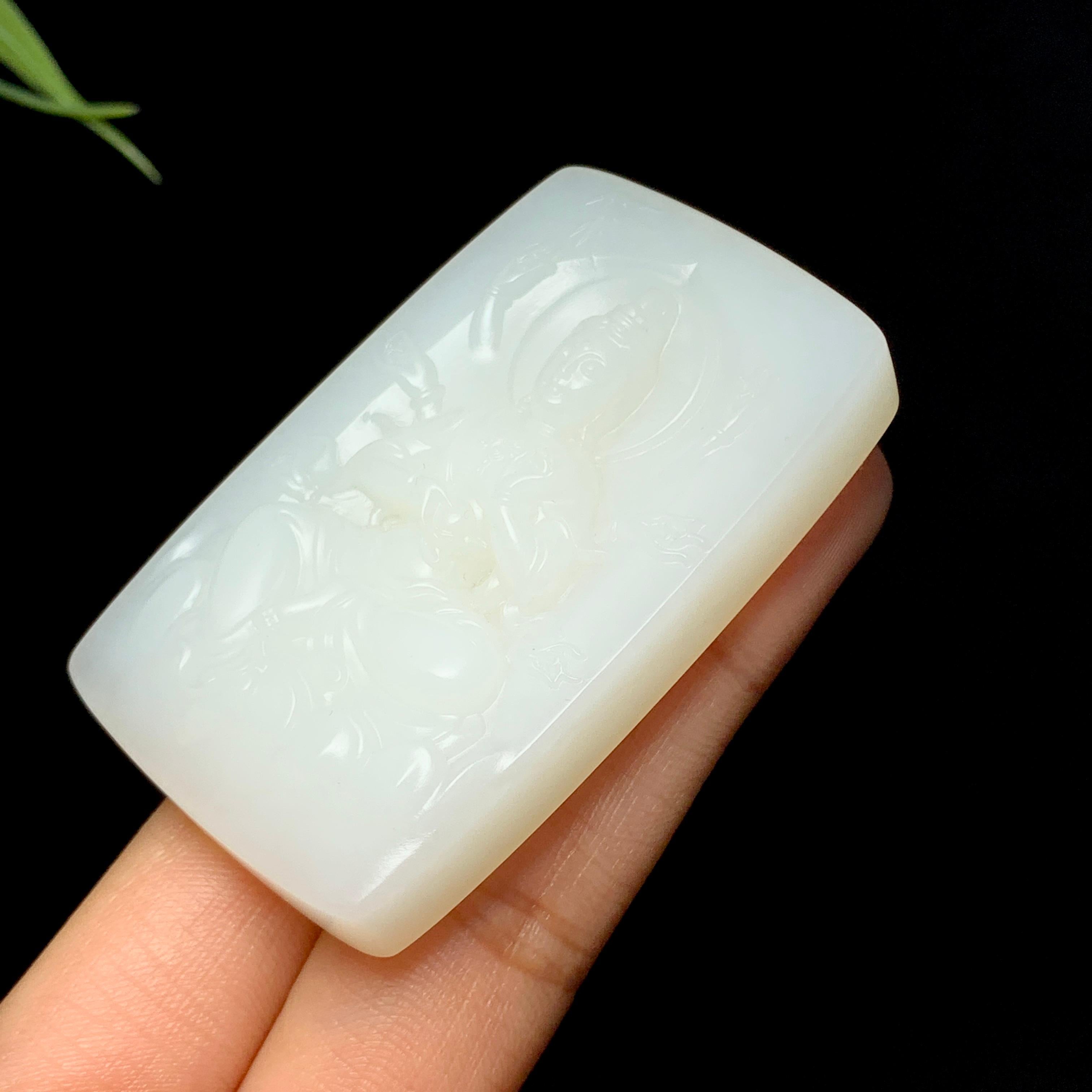 顶级和田羊脂白玉千手观音牌（53.0g）
