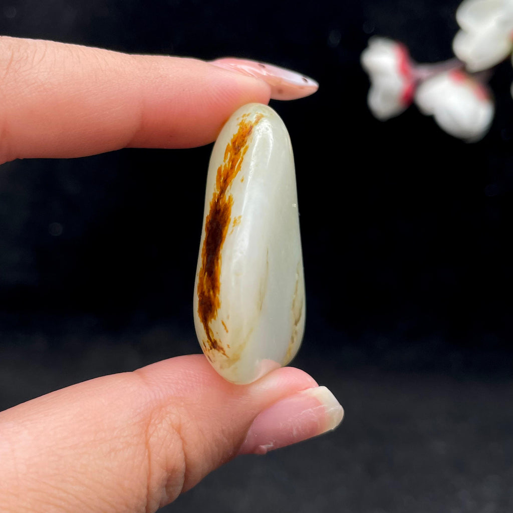 和田玉聚红皮籽料（25.1g）