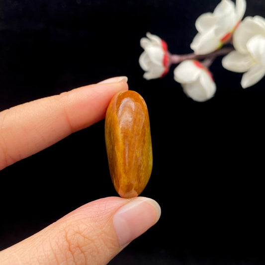 和田玉聚黄皮籽料挂件（18.8g）