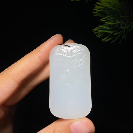 和田玉羊脂白玉无事牌（22.8g）