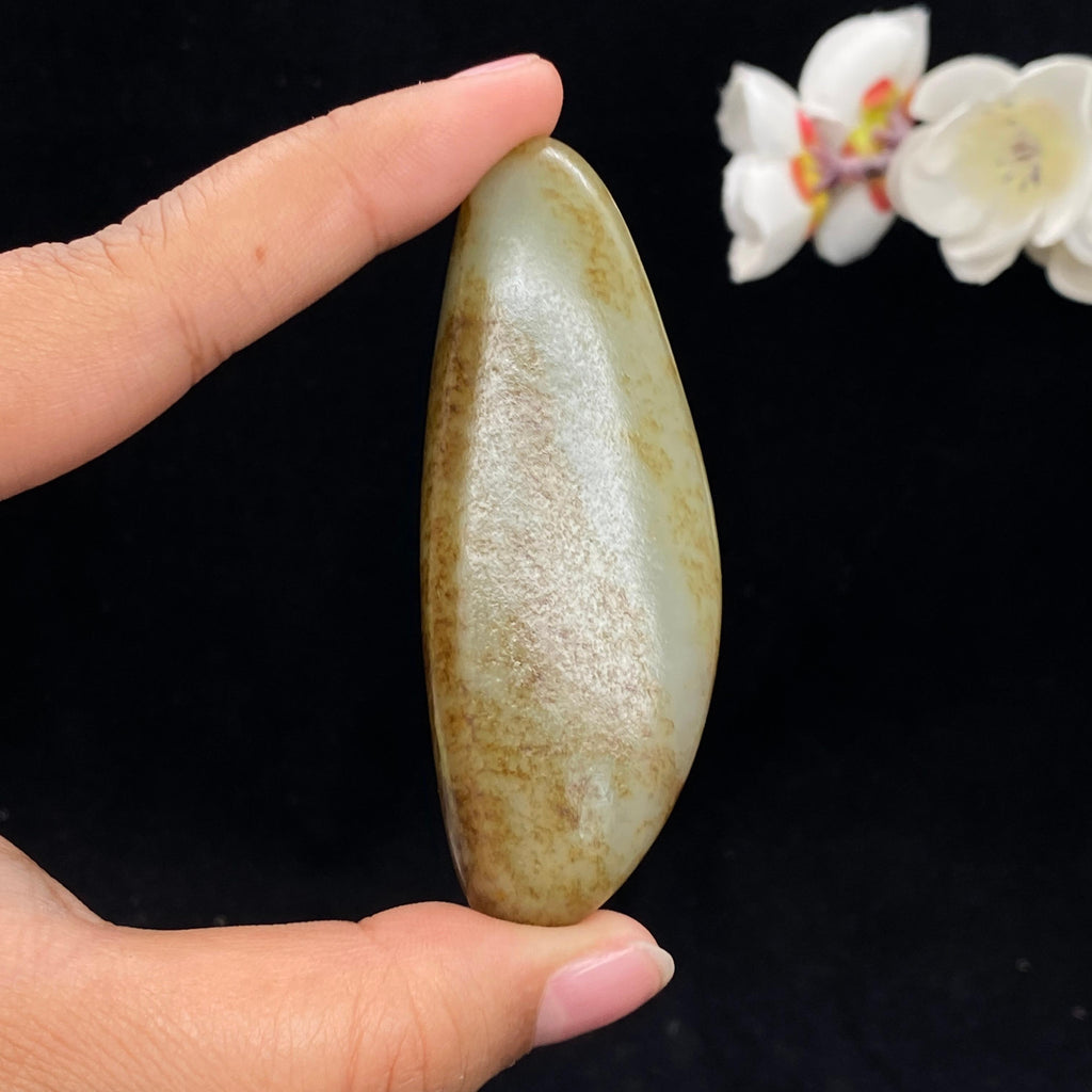 和田玉秋梨皮籽料手把件（72.1g）