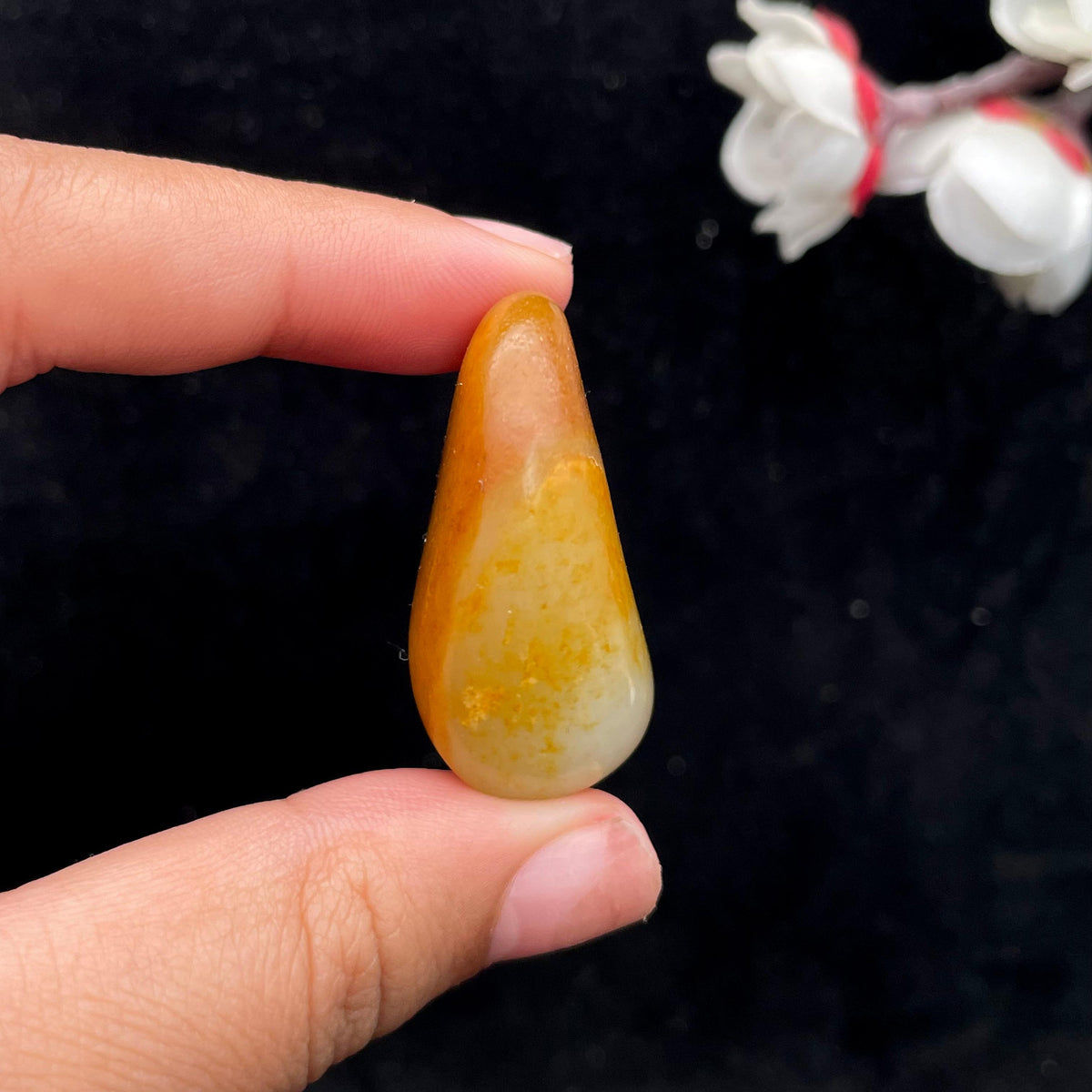 和田玉聚黄皮籽料（19.4g）