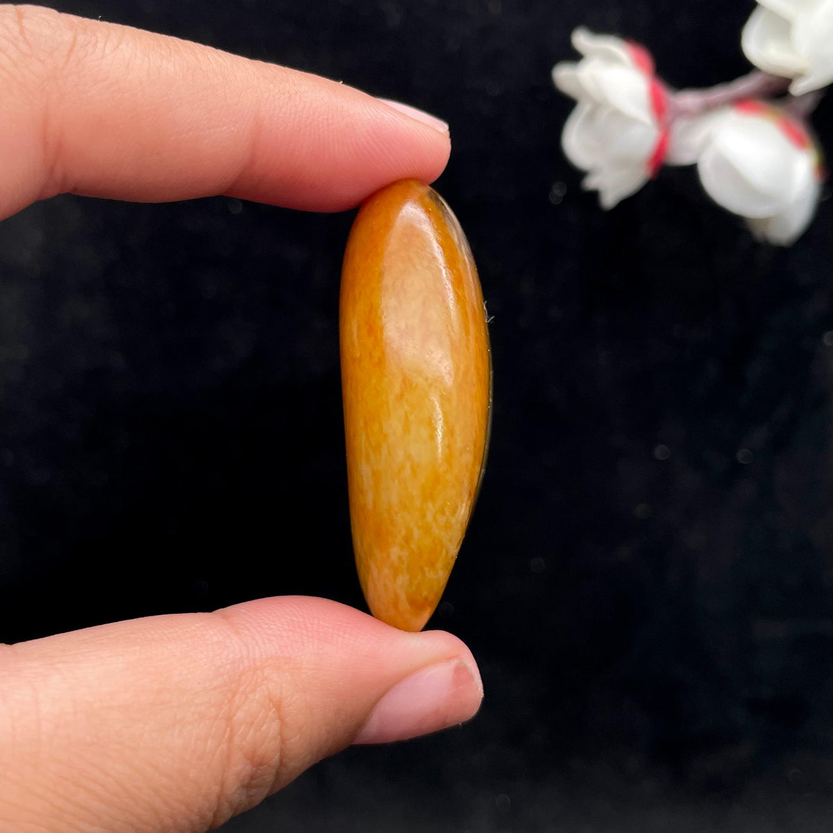 和田玉聚黄皮籽料（31.3g）