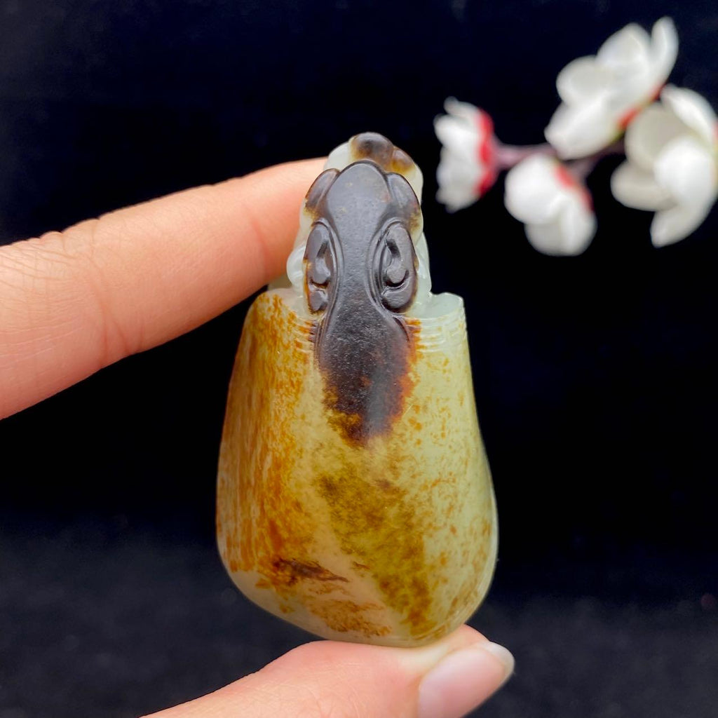和田玉籽料【龙龟】手把件（72.4g）