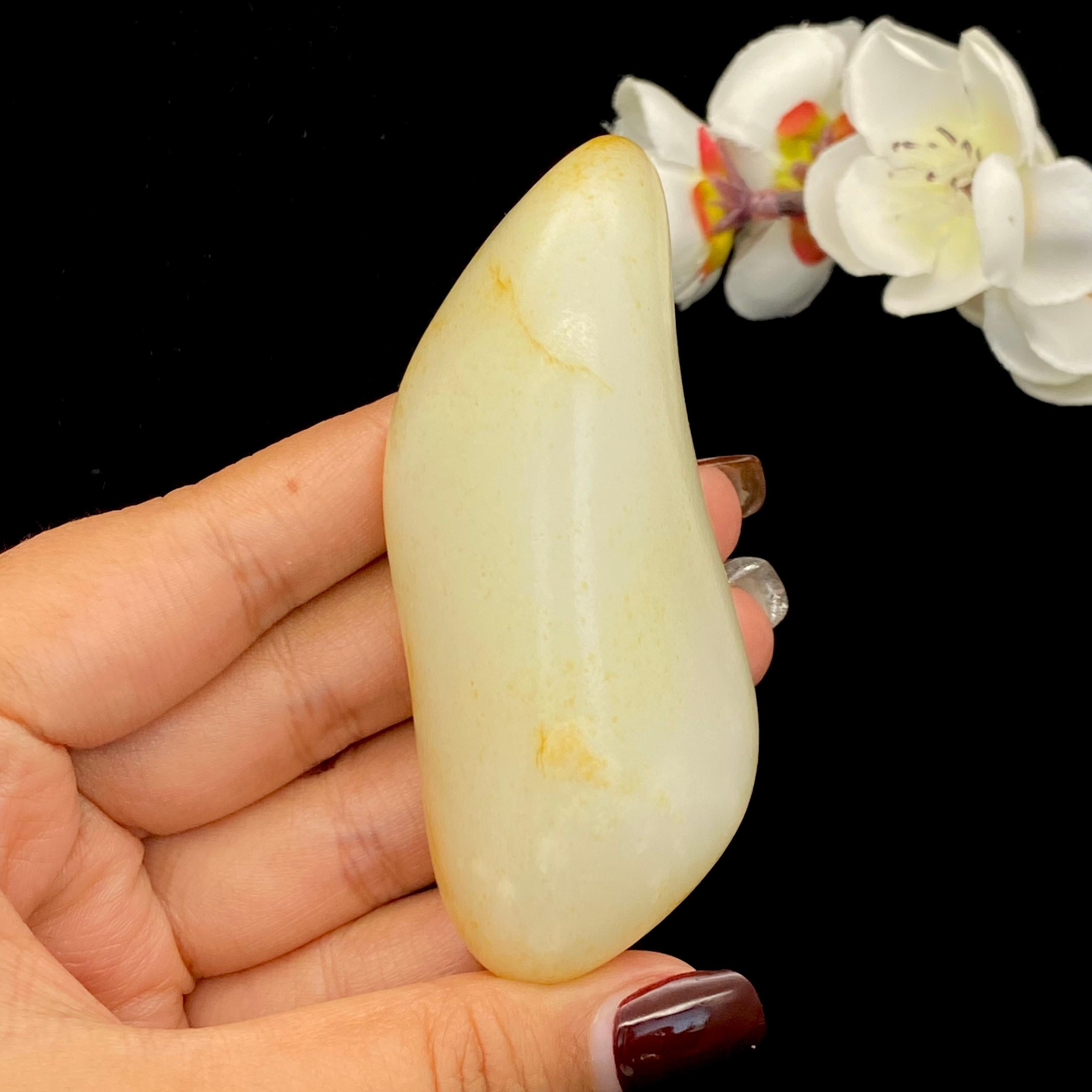 和田玉洒金皮籽料原石（115.6g）