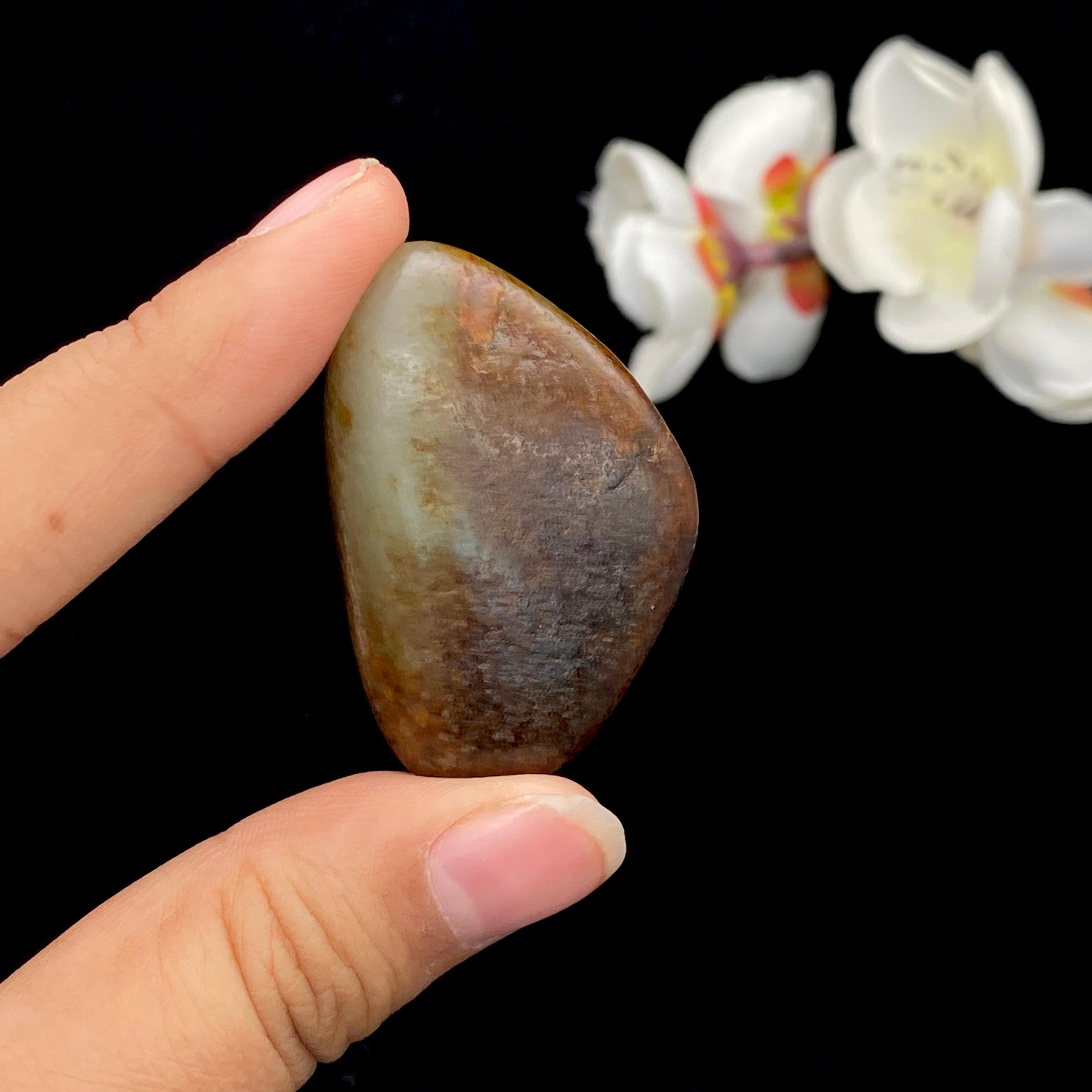 和田玉黄沁皮籽料挂件(22g)