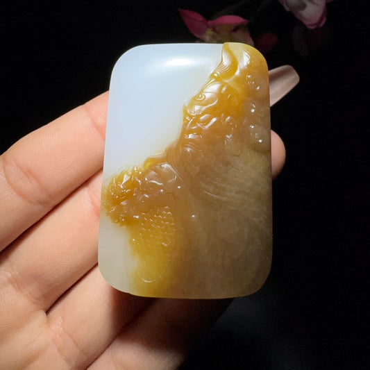 和田玉糖白玉关公牌子（56.9g）
