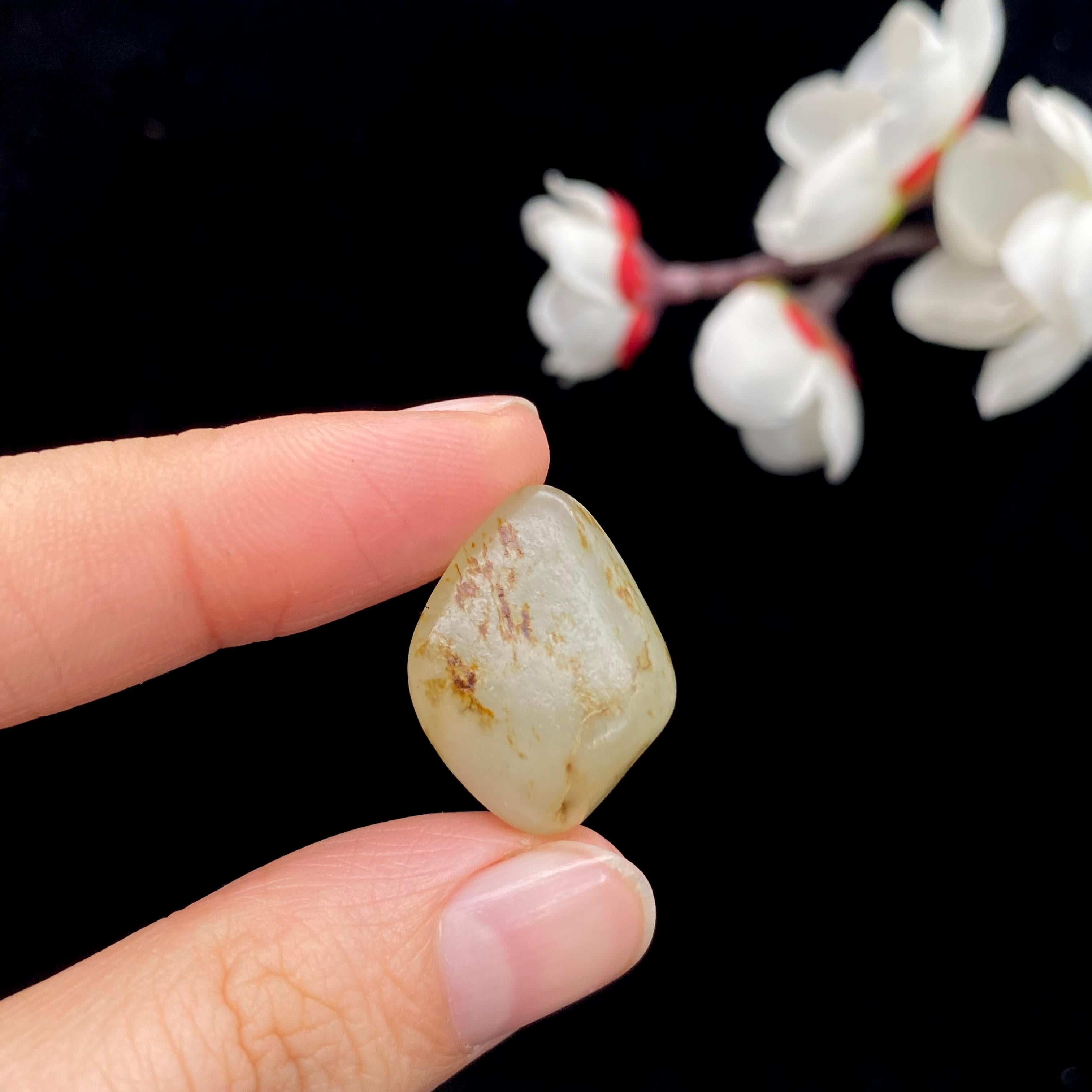 和田玉洒金皮籽料戒面籽（5.3g）