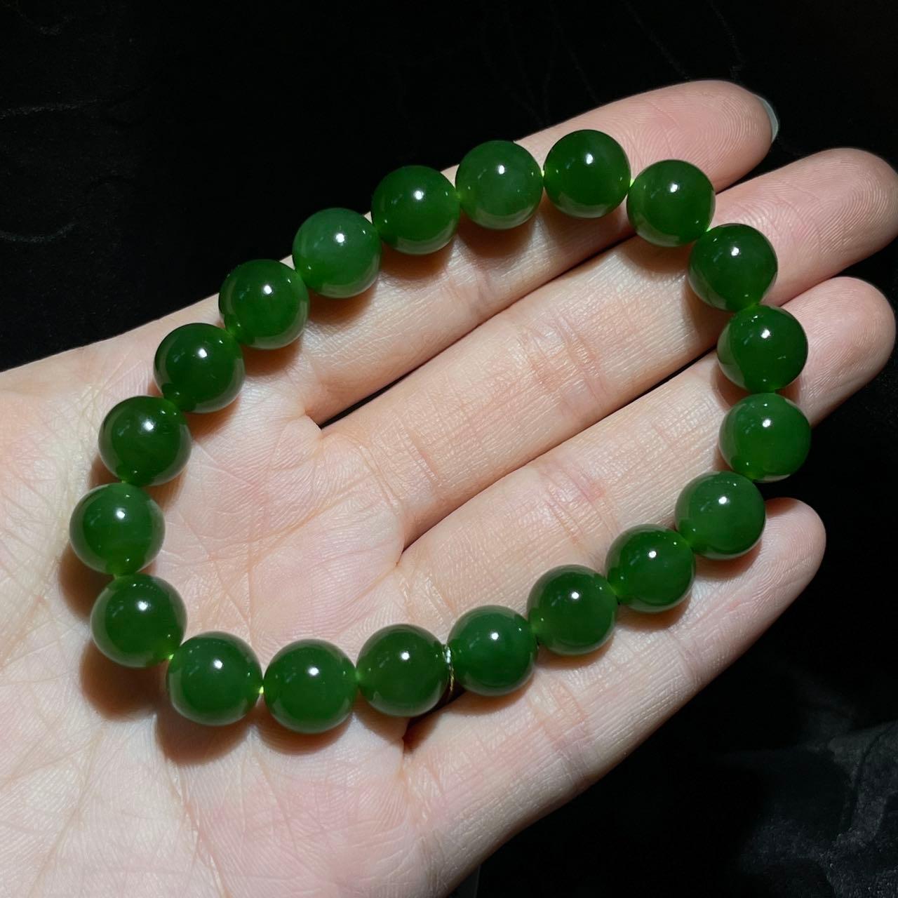 和田玉碧玉辣阳绿手串（27.6g）