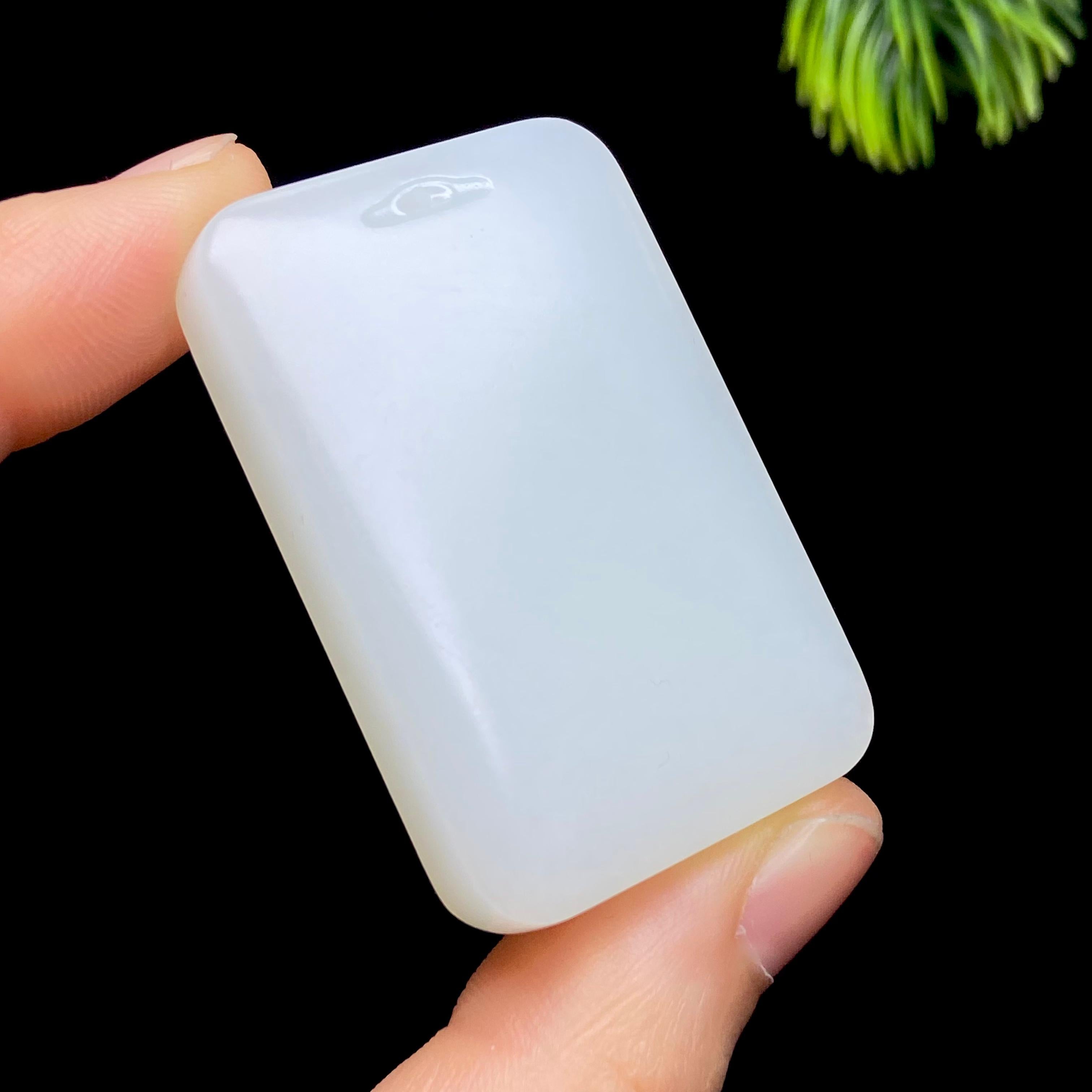 和田玉新疆料白玉无事牌（38.0g）