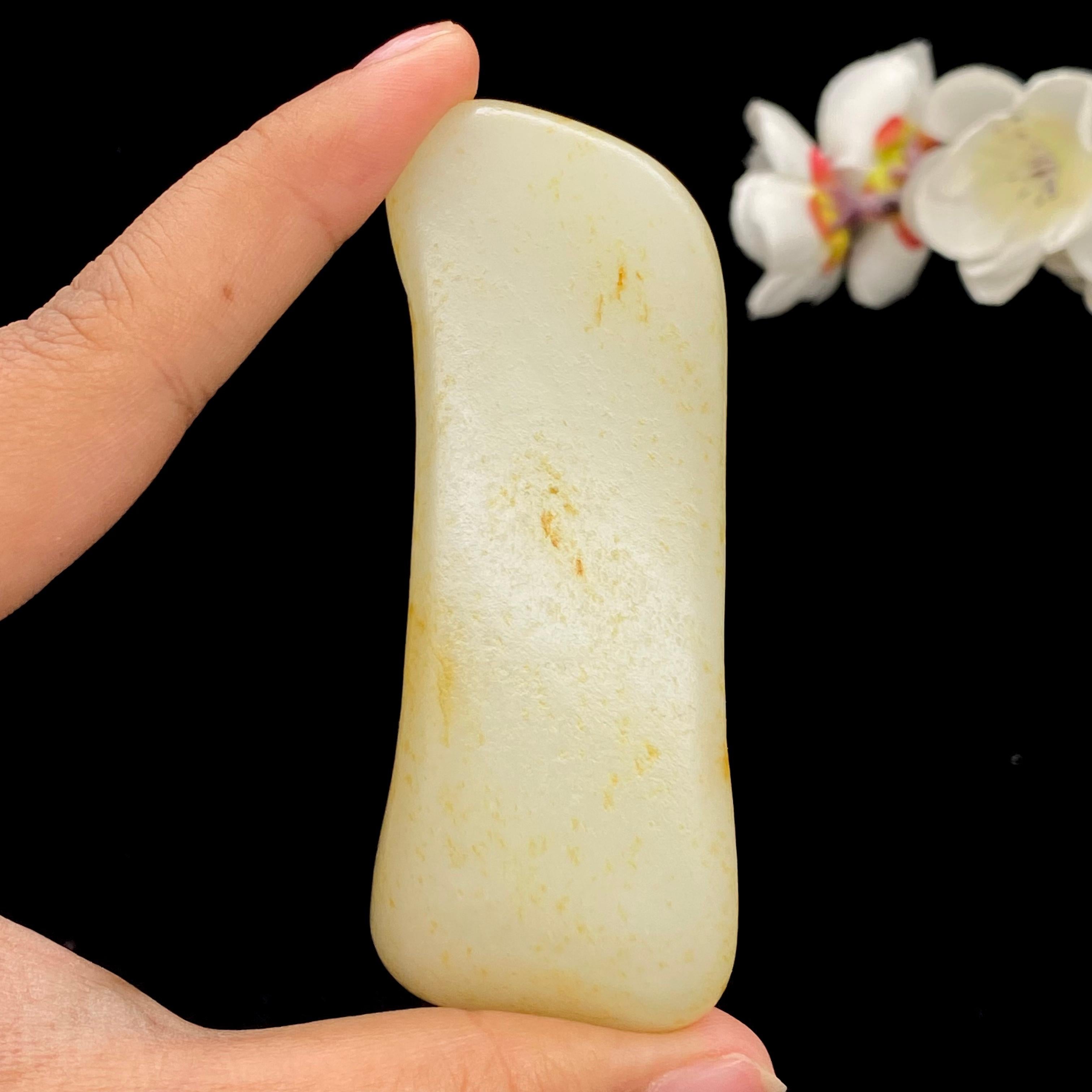和田玉洒金皮籽料手把件（121.7g）