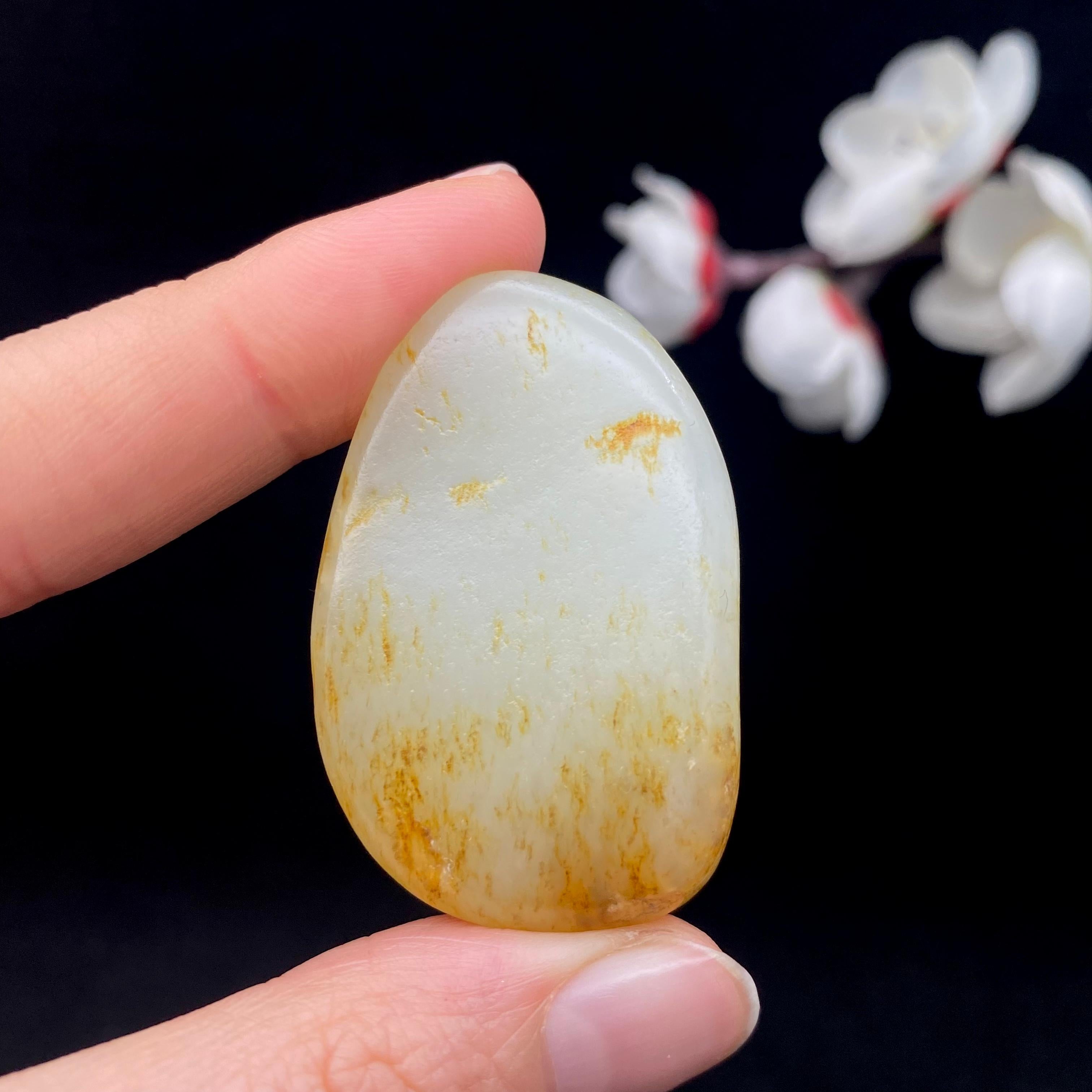 和田玉洒金皮籽料挂件（30.8g）