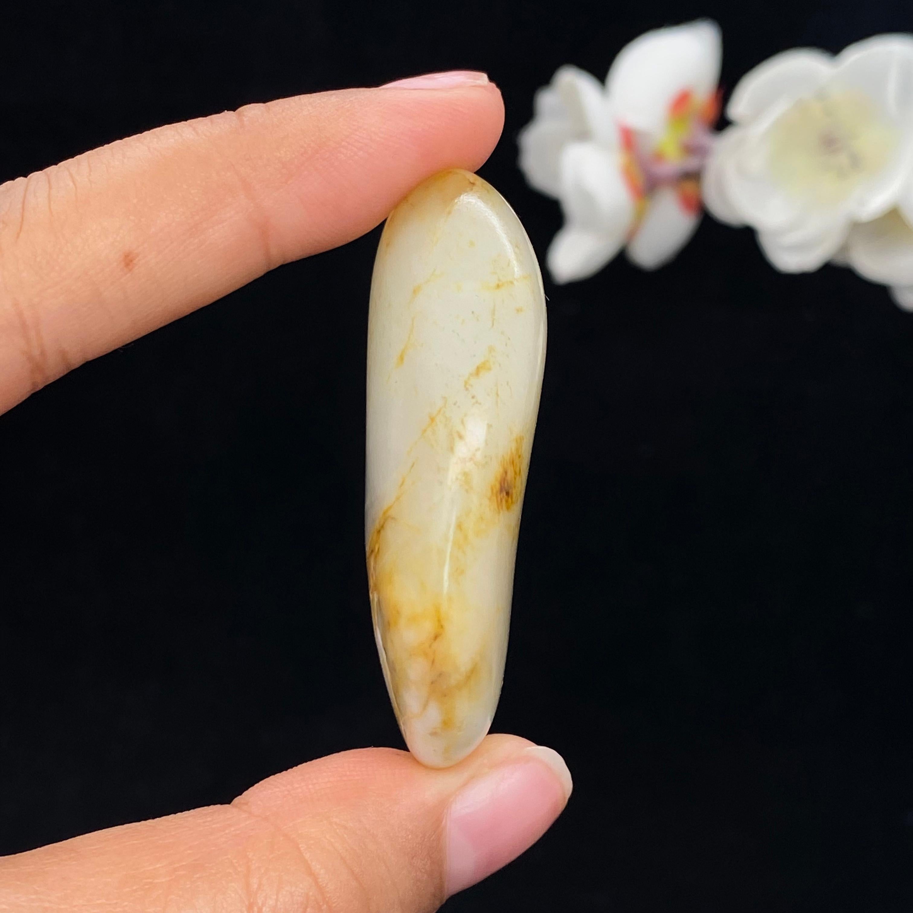 和田玉洒金皮青花籽料挂件（46g）