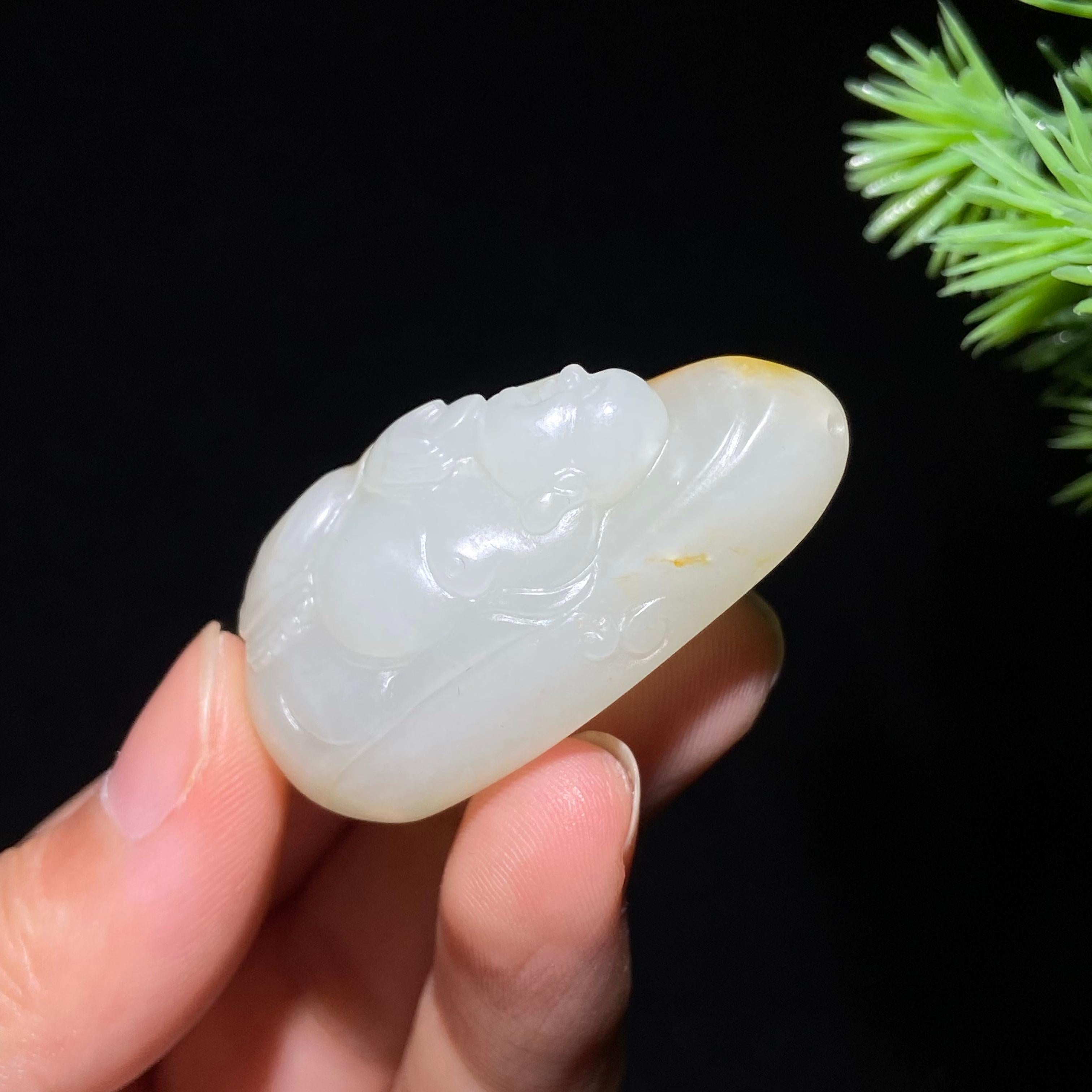 和田玉籽料佛公（25.4g）