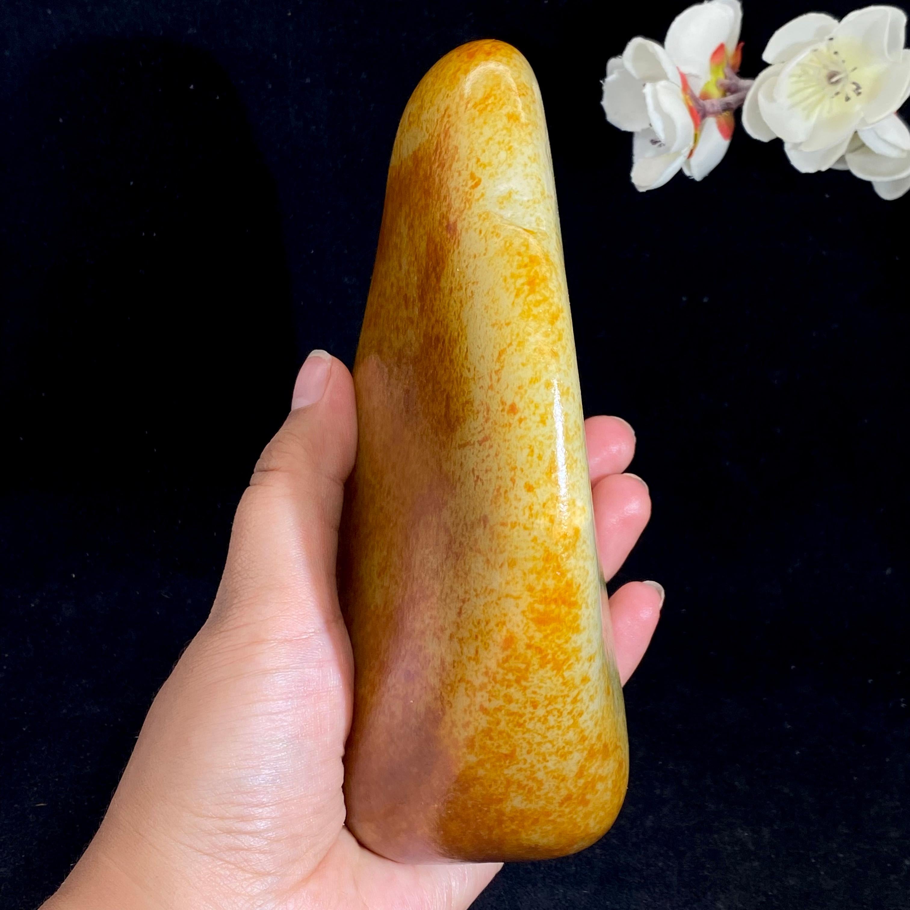 和田玉洒红皮籽料（1227.1g）