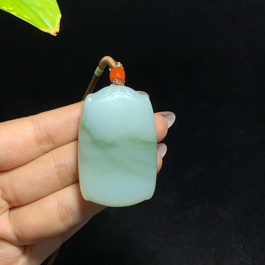 和田山料白玉带翠无事牌（46.7g）