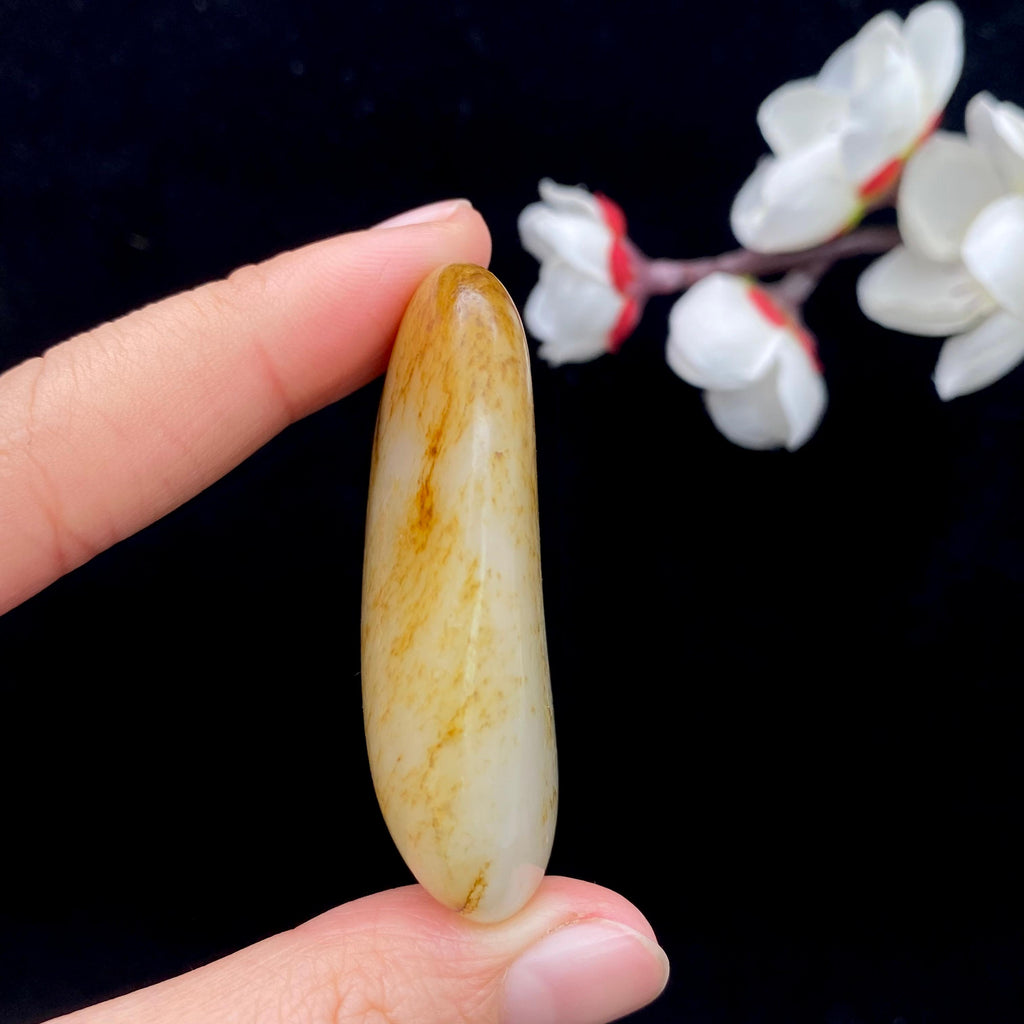 和田玉洒金皮籽料原石（45.7g）