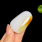 和田玉糖白无事牌（31.6g）