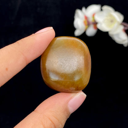 和田玉黄青皮籽料原石（26g）