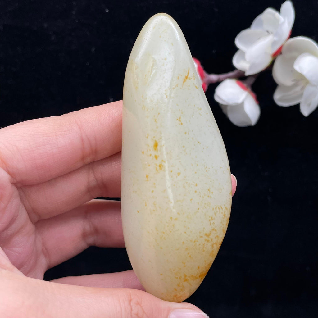 和田玉洒金皮籽料手把件（95.5g）