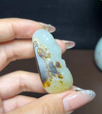 新疆和田玉籽料黑皮白肉佛公（30.0g）