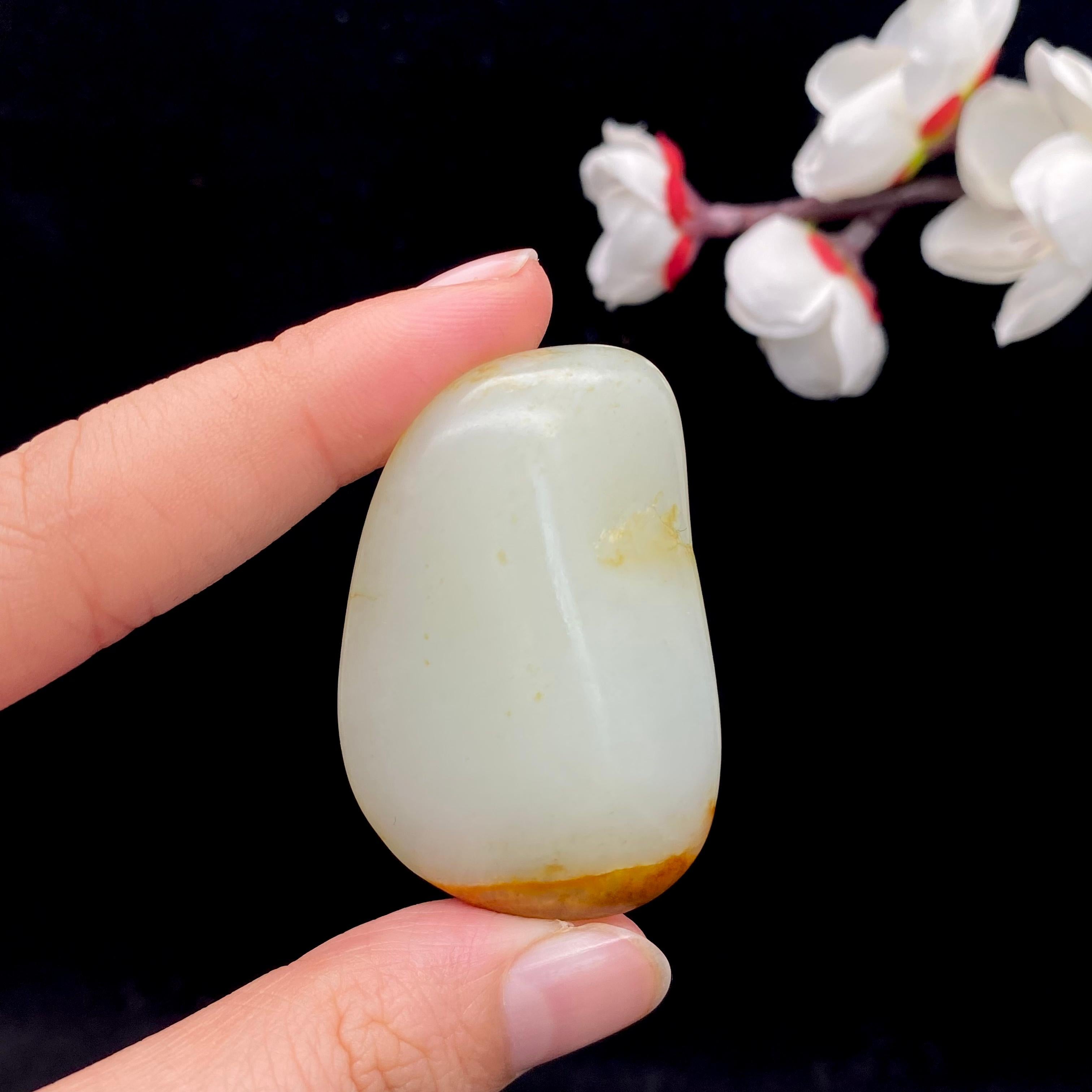 和田玉聚黄皮籽料原石（32.3g）
